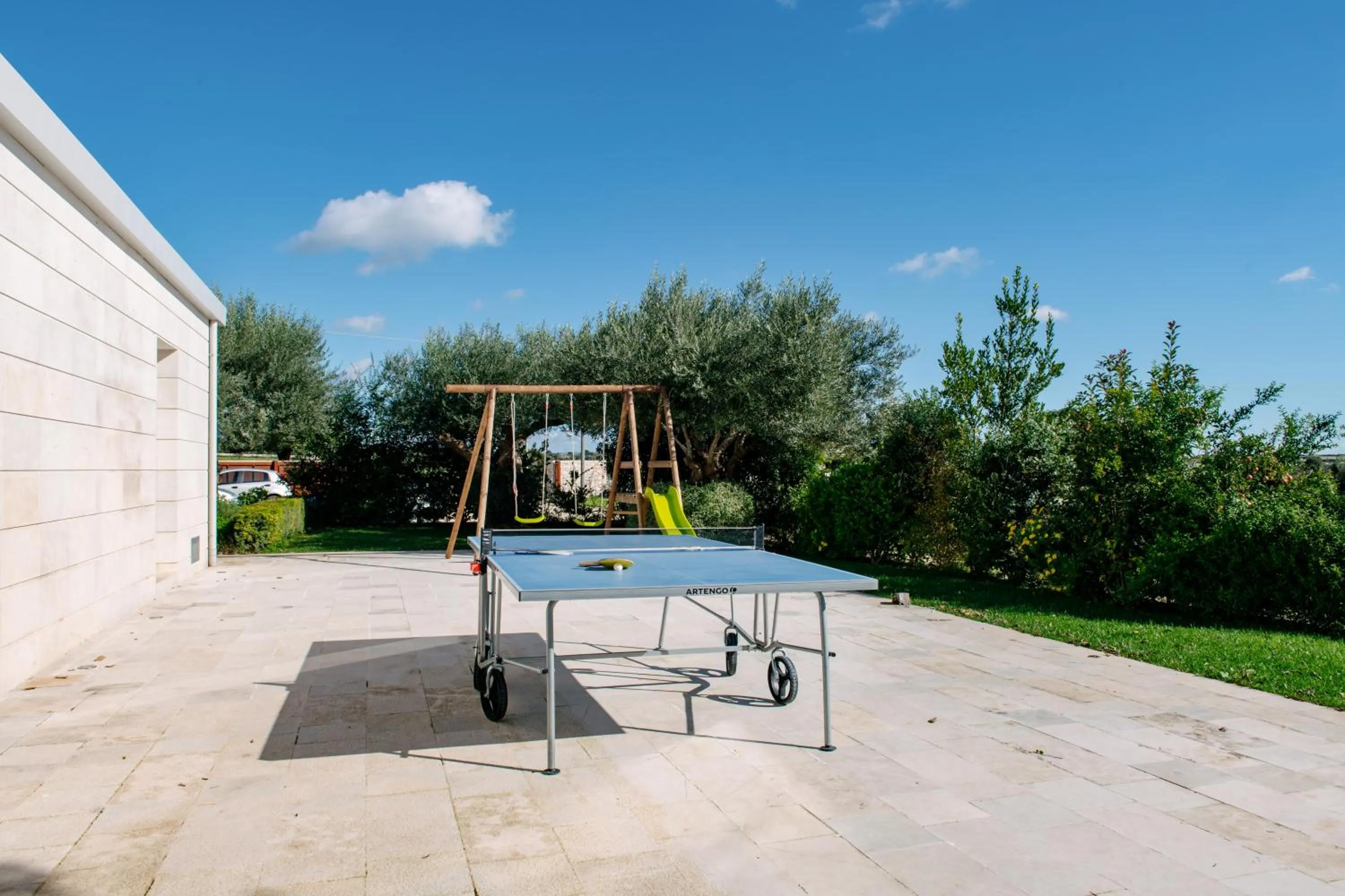 Table tennis in Stacci Rural Resort