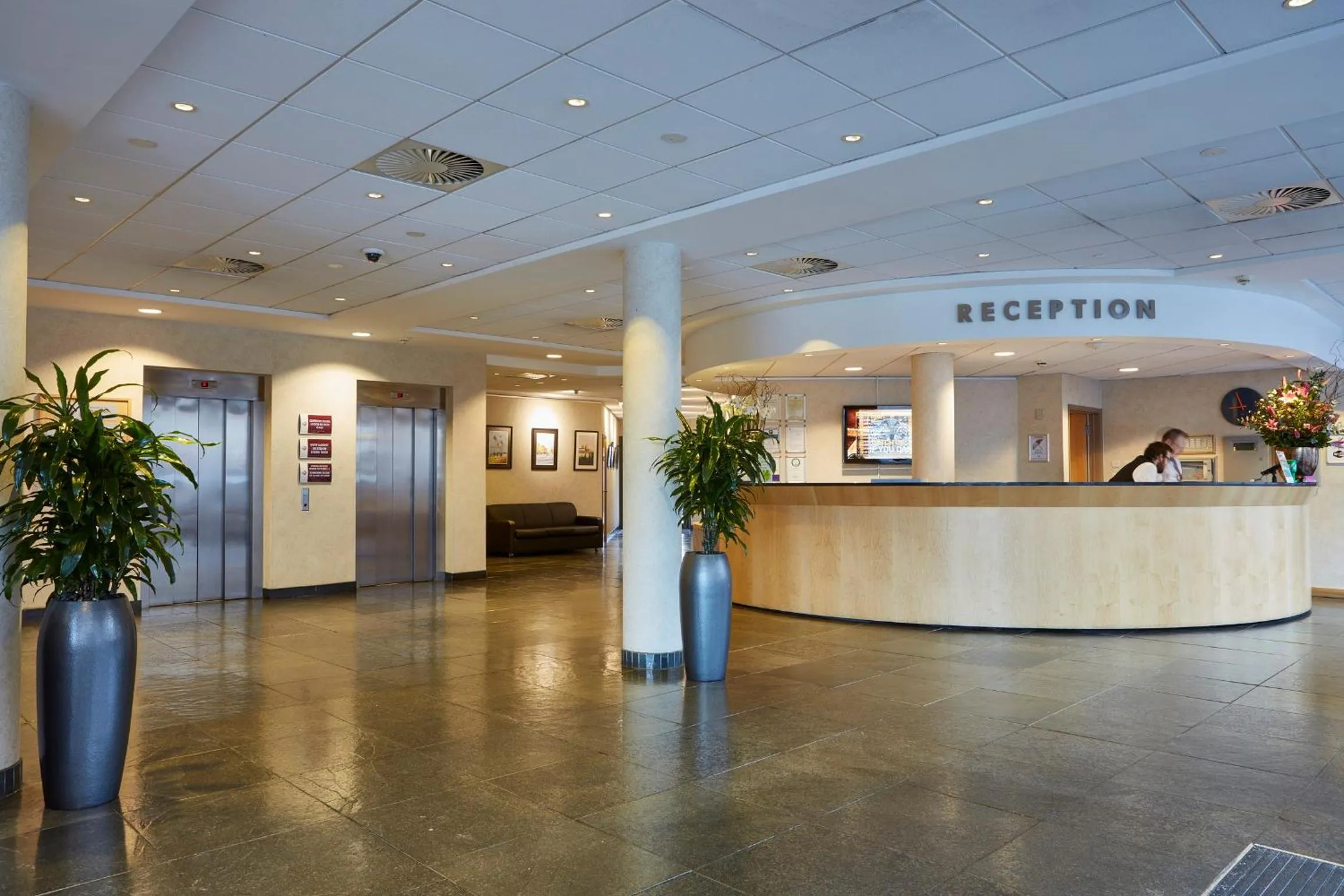 Lobby or reception in Future Inn Bristol
