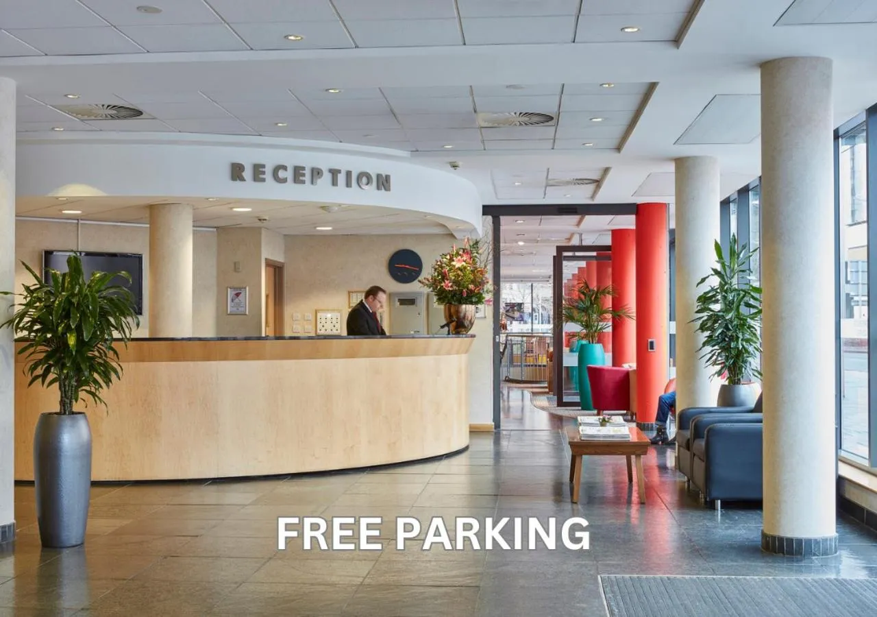 Lobby or reception in Future Inn Bristol