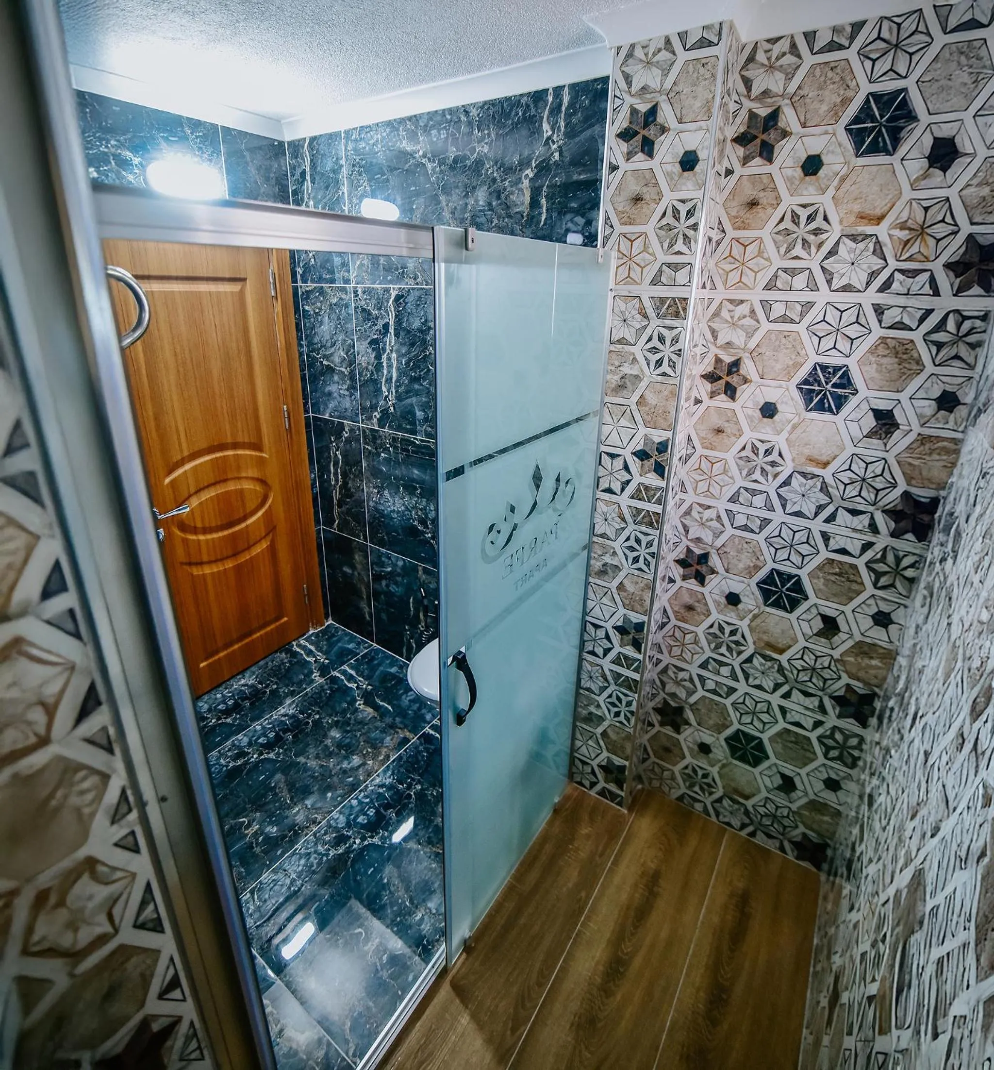 Shower in Parfe Apart