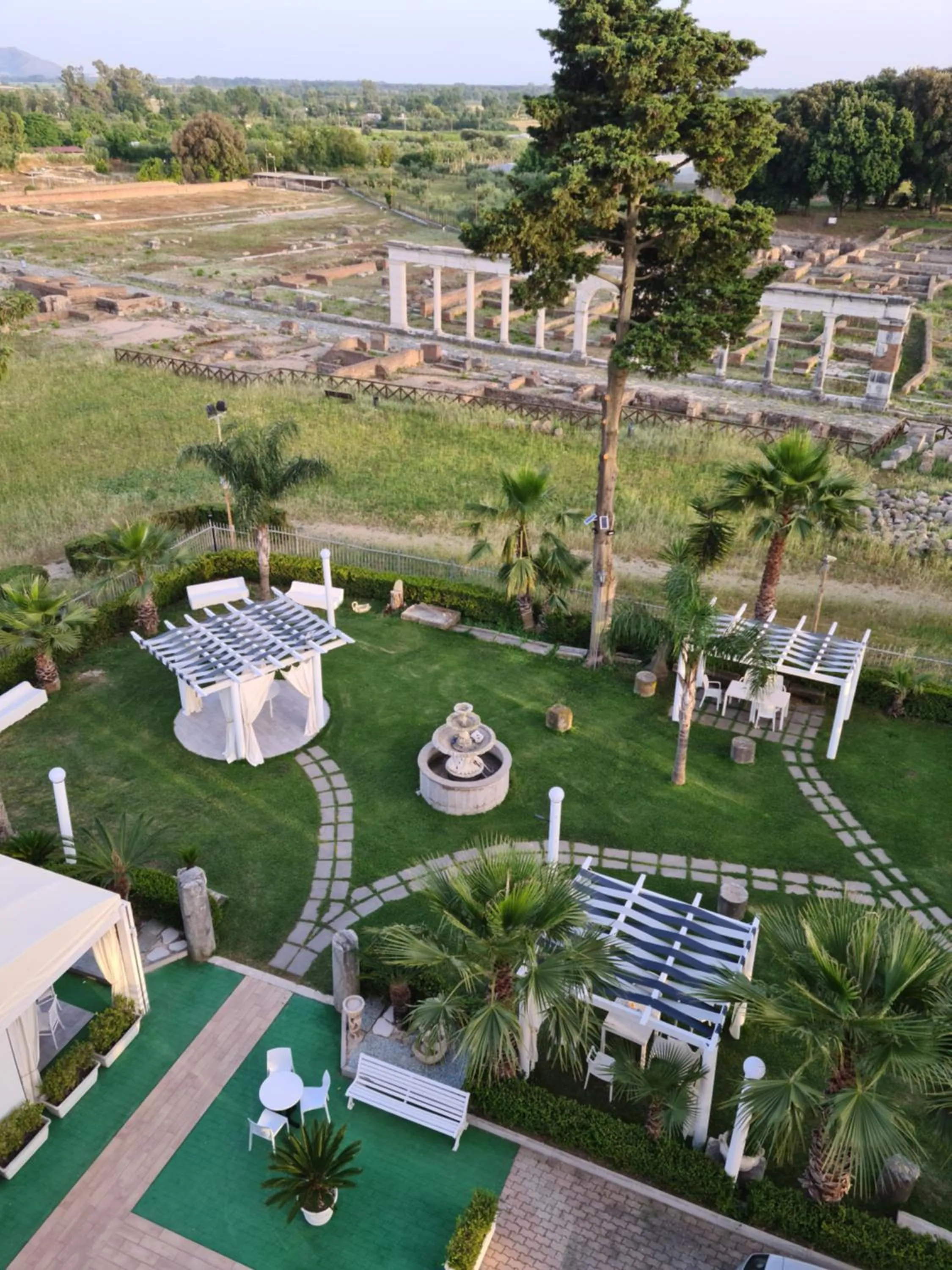 Garden in Il Postiglione Hotel - Sala Ricevimenti Minturno