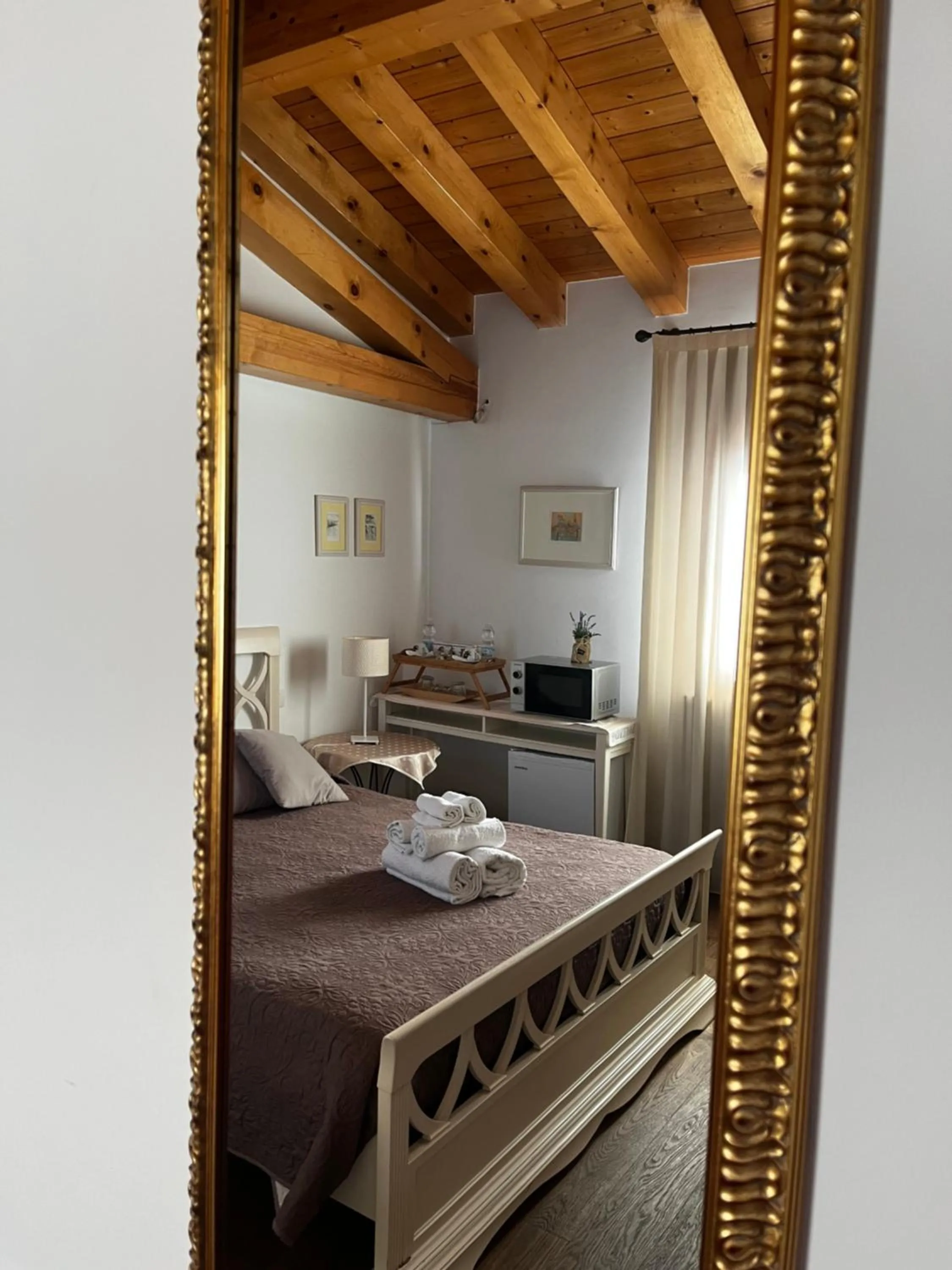 Bedroom, Bed in Al Piccolo Clarin