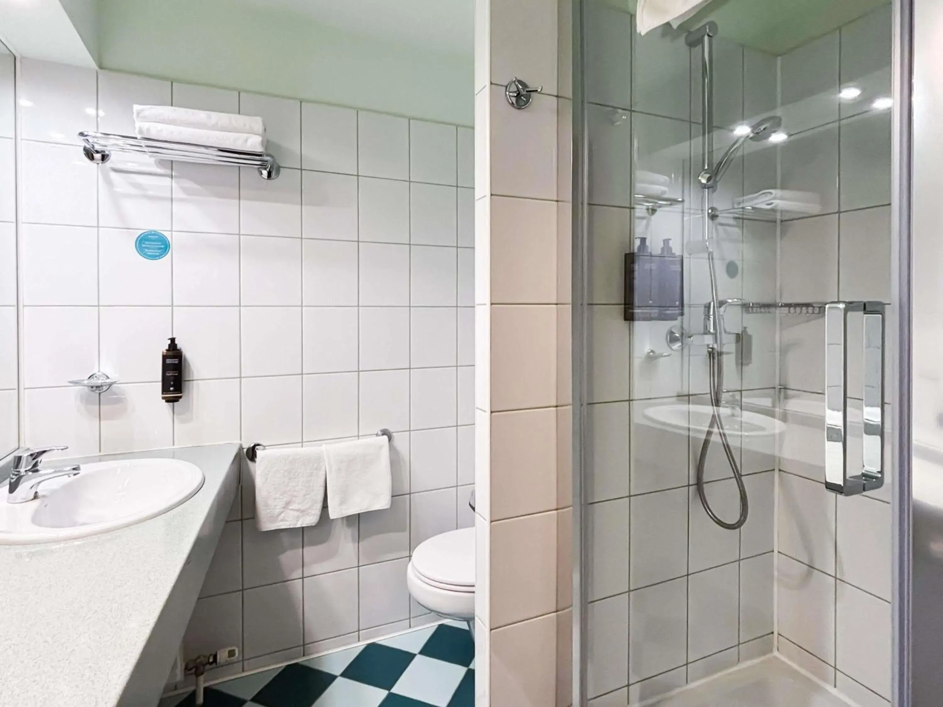 Standard Twin Room in Mercure Cieszyn Standard Twin Room in Mercure Cieszyn