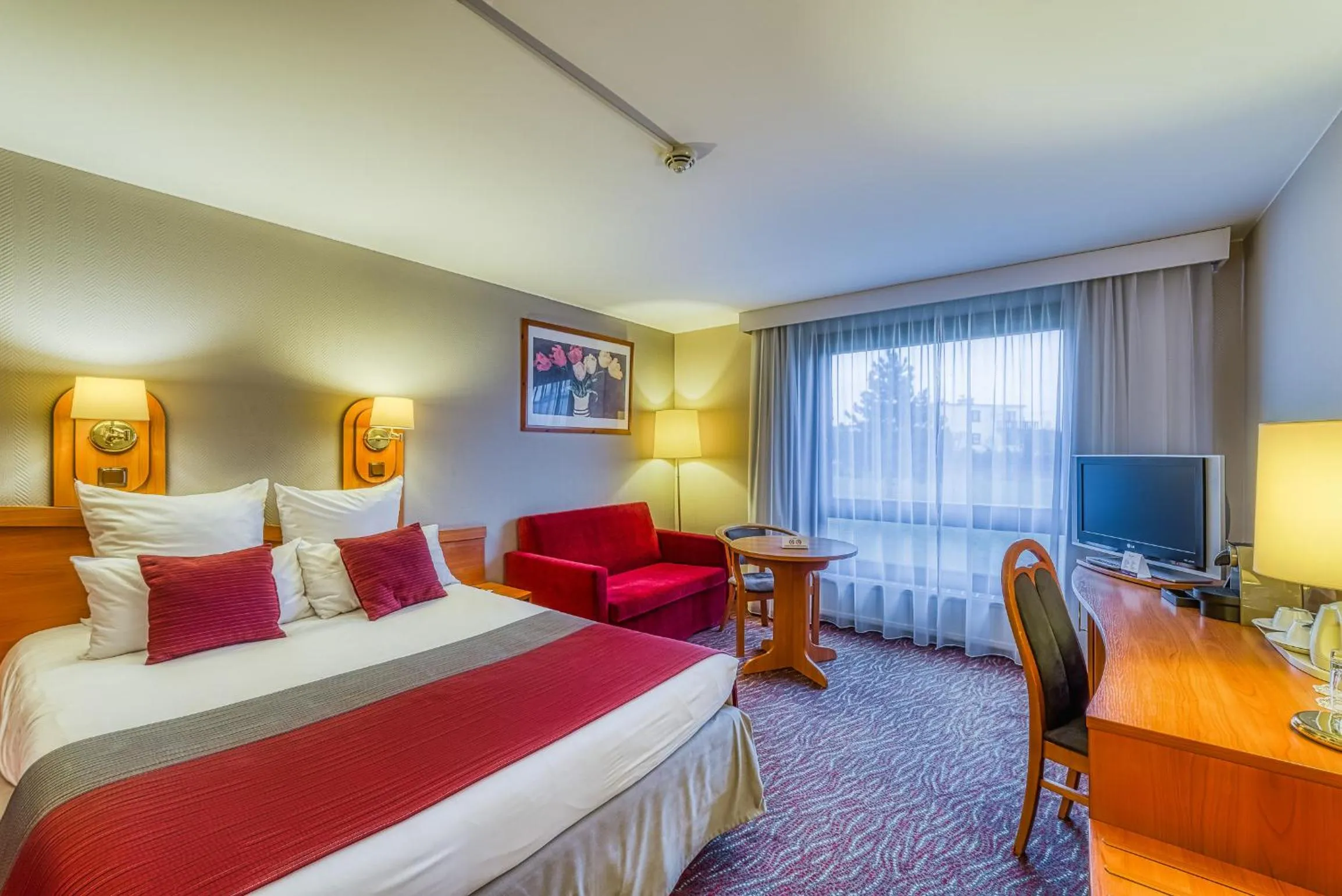 Photo of the whole room, Bed in Mercure Cieszyn