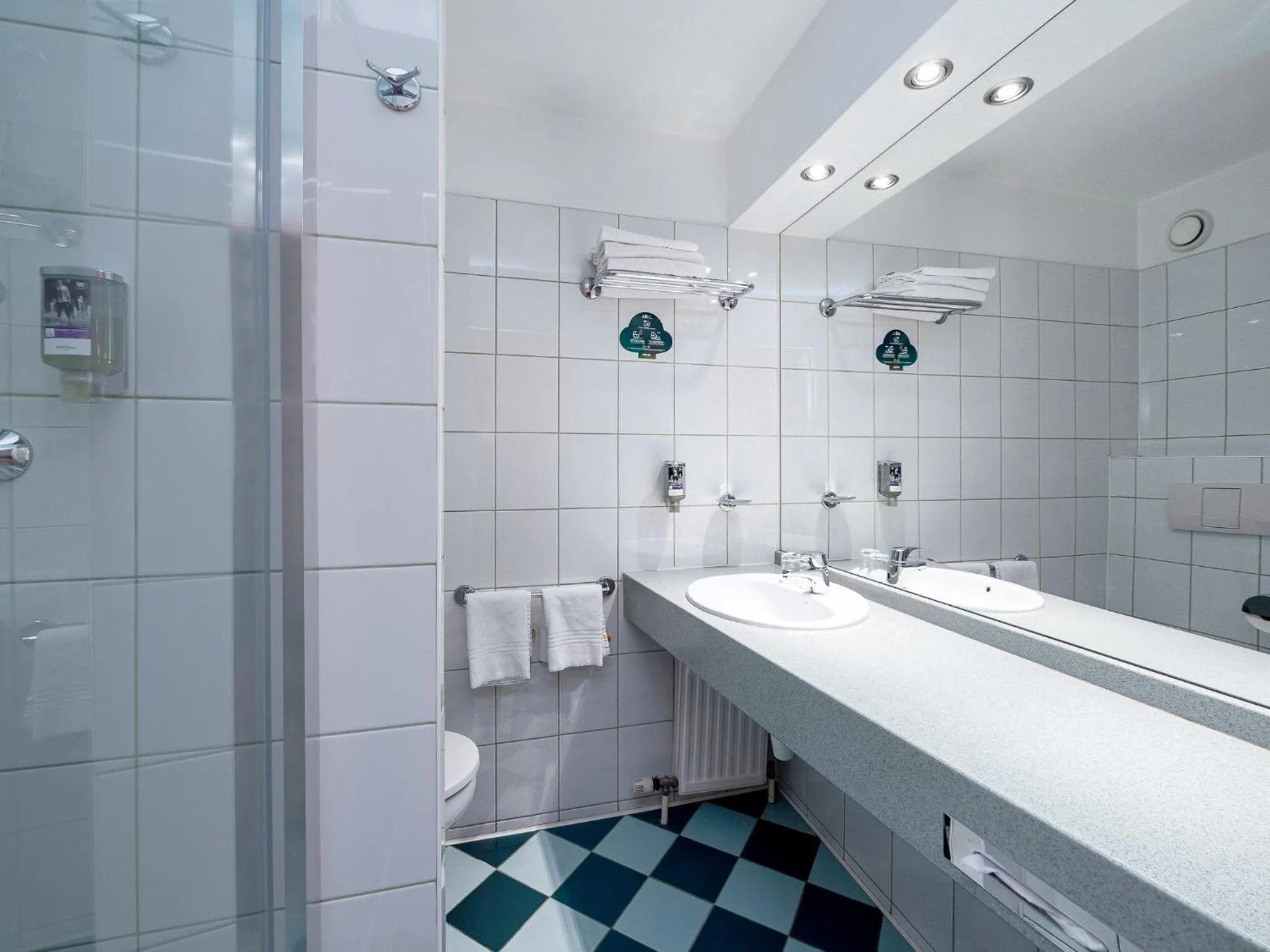 Bathroom in Mercure Cieszyn