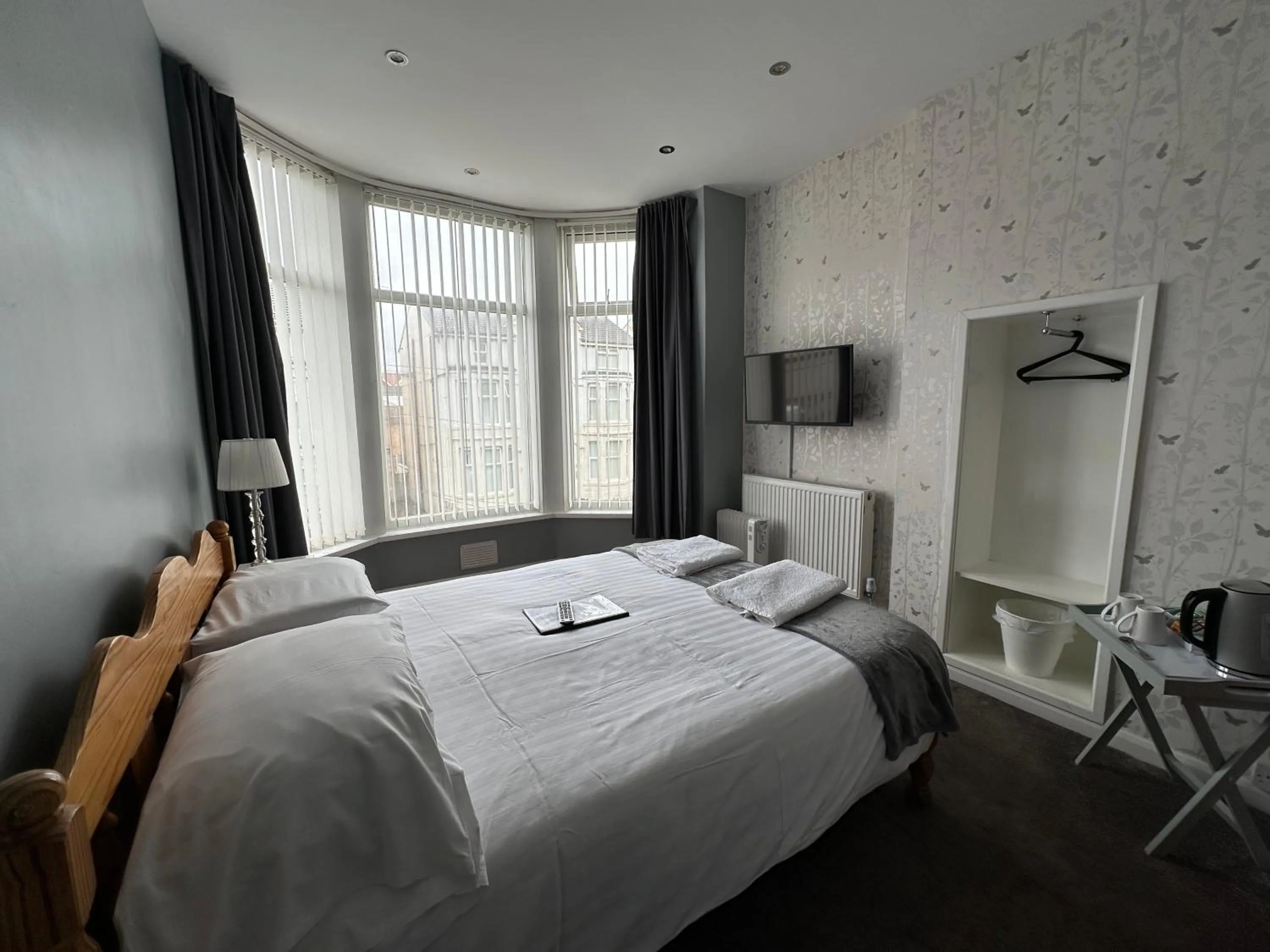 Bed in The Villa Hotel