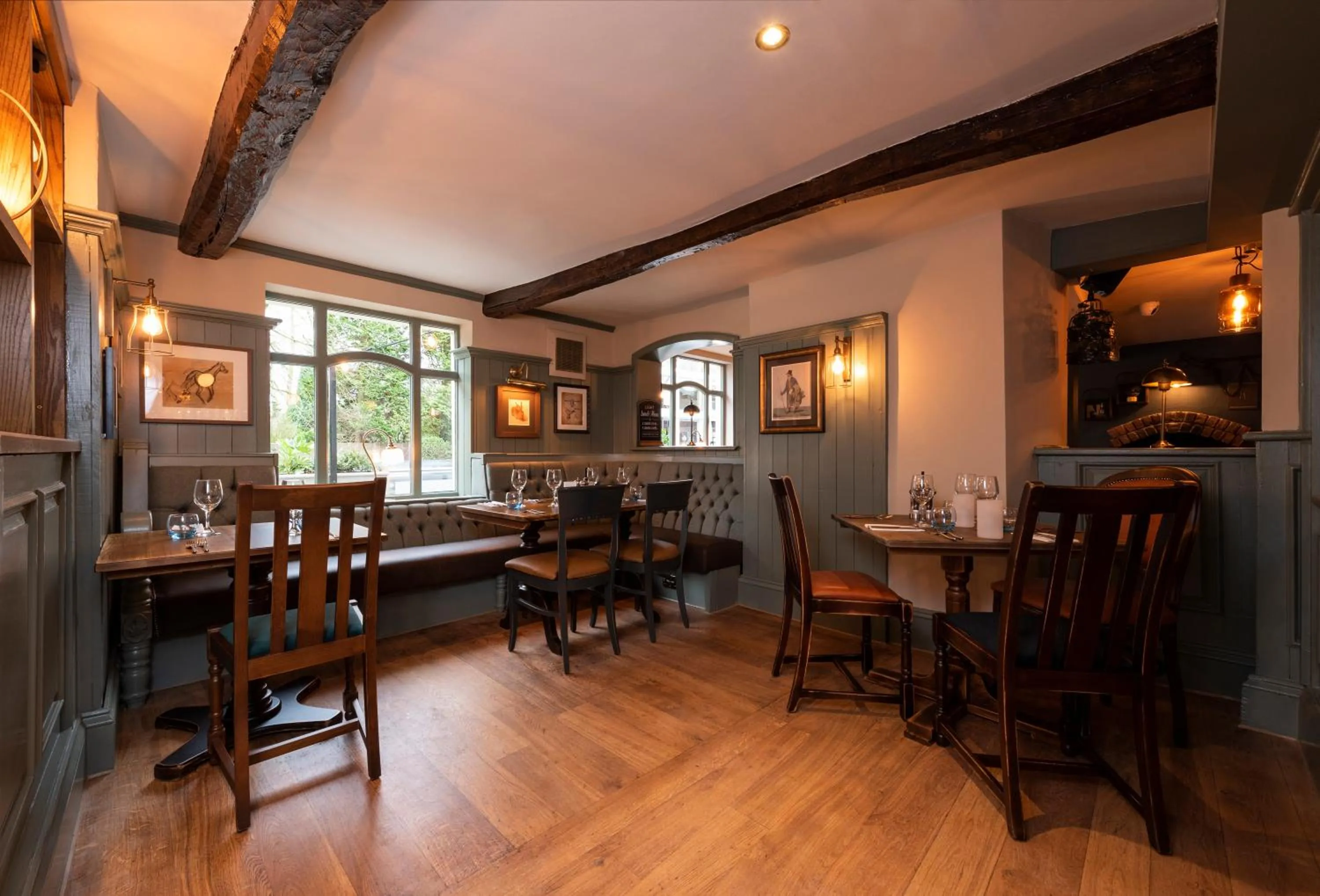 Lounge or bar in Wilmslow Lodge