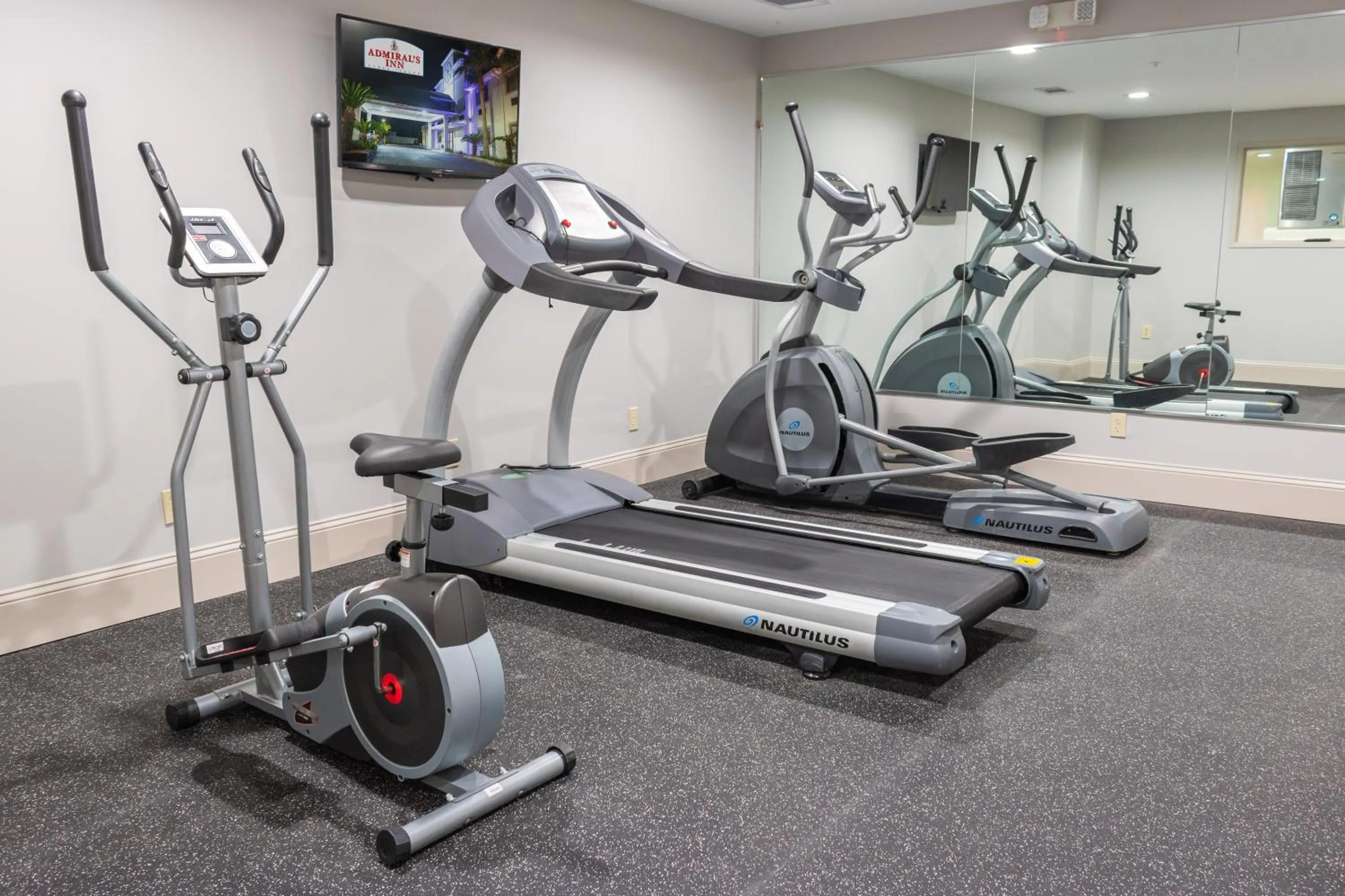 Fitness centre/facilities in Admiral's Inn on Tybee Island