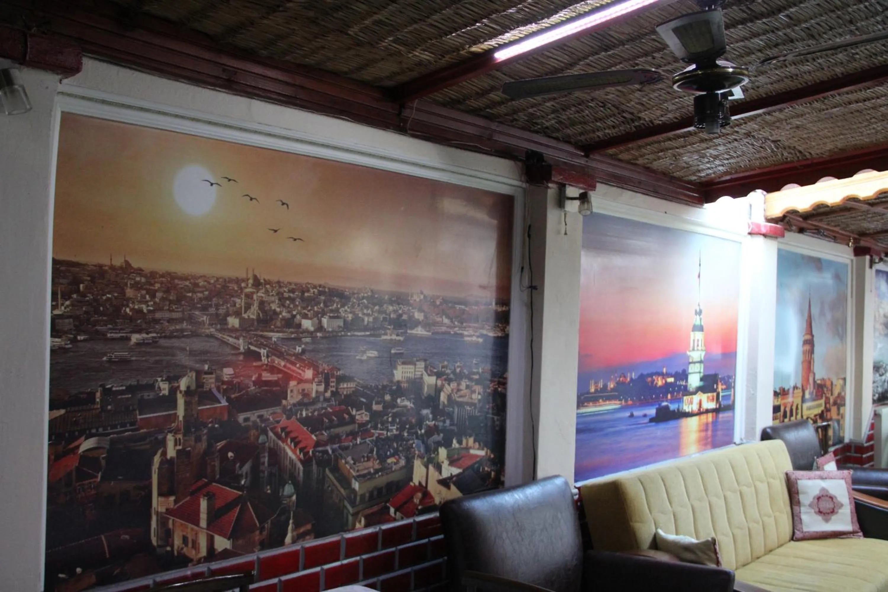 Bed in Ozdemir Pansiyon