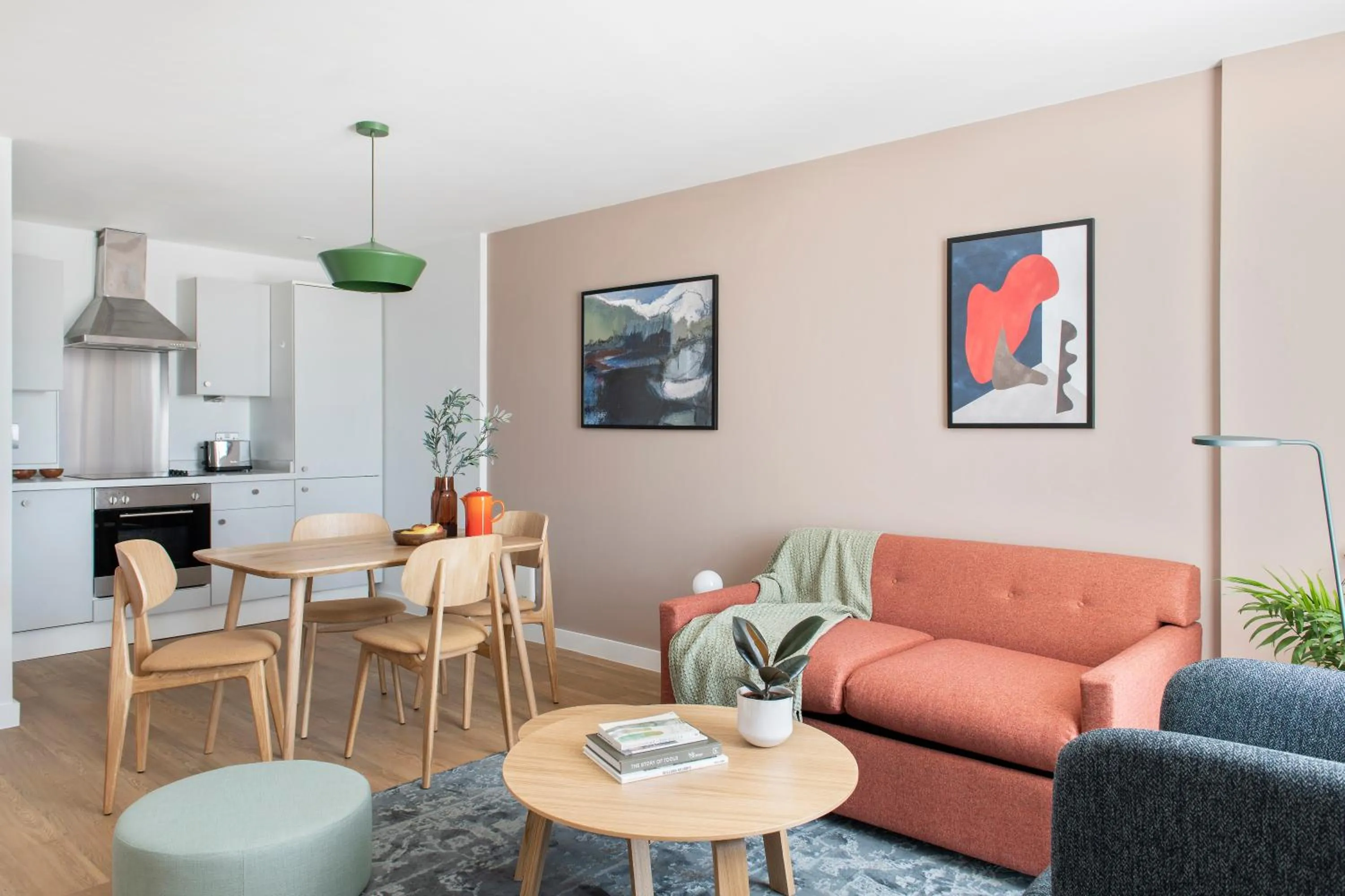 Living room in Cove Paradise Street