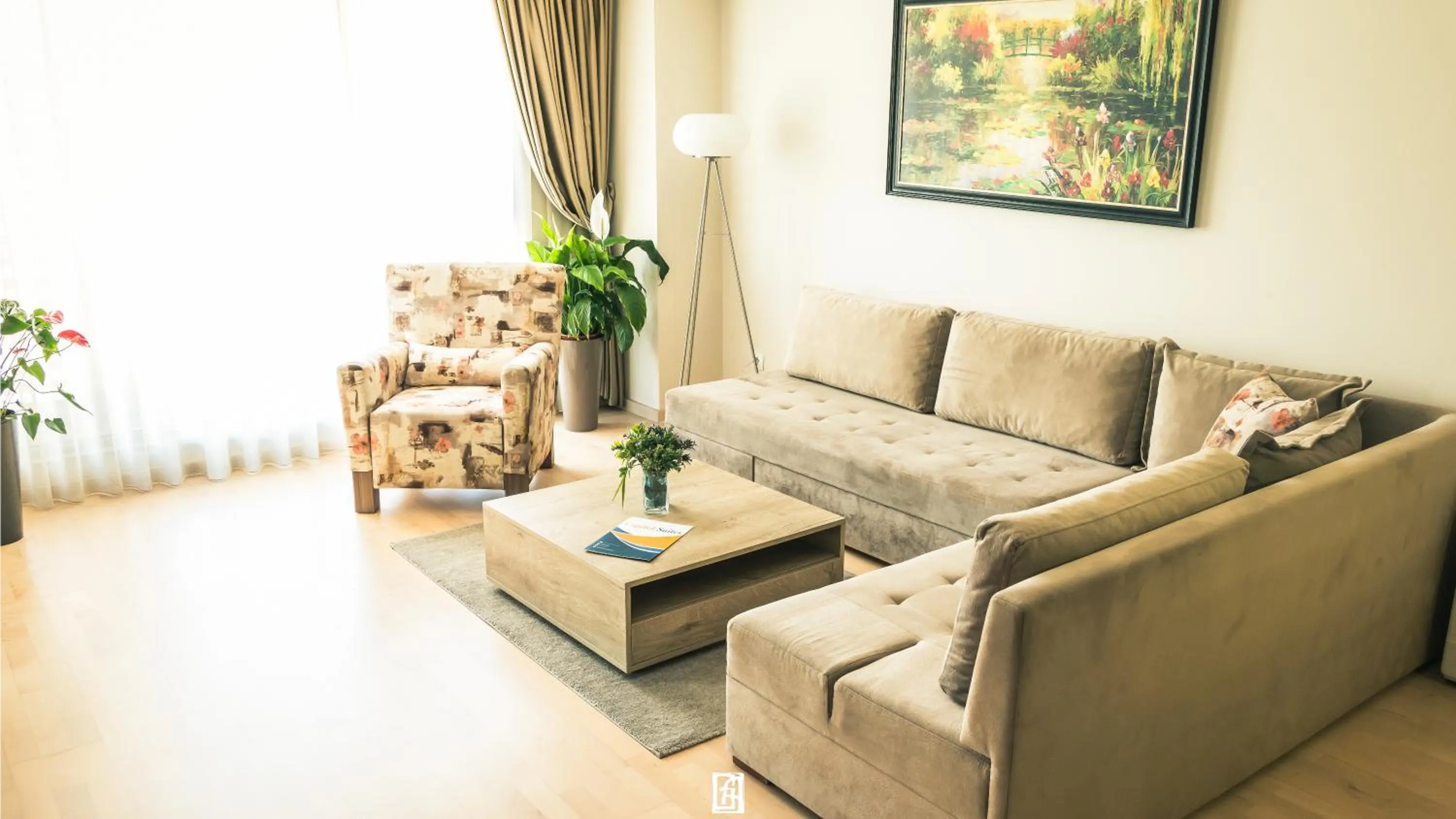 Living room in Capitоl Suites & Apartments