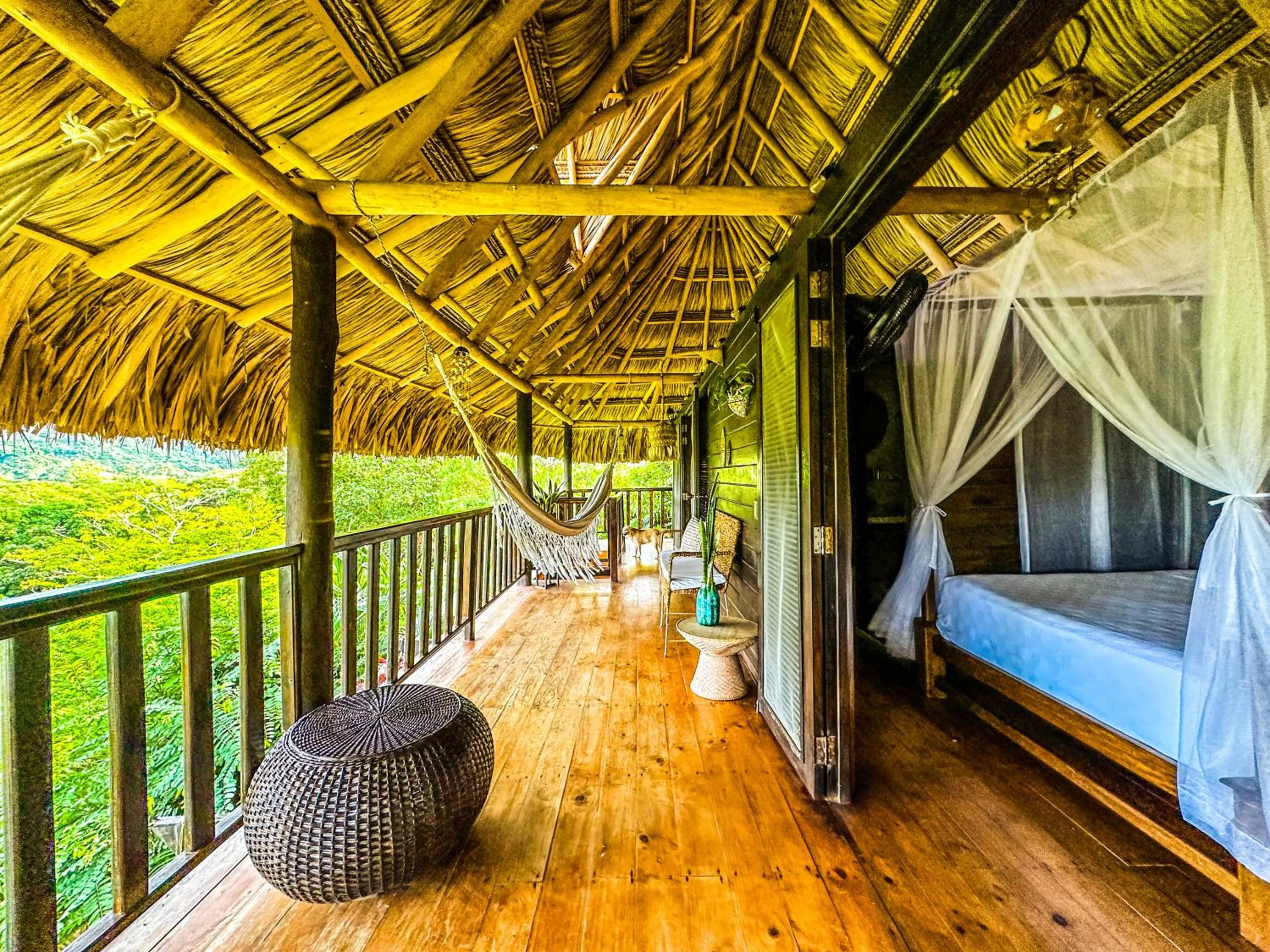 Balcony/Terrace, Bed in Villa Tayrona