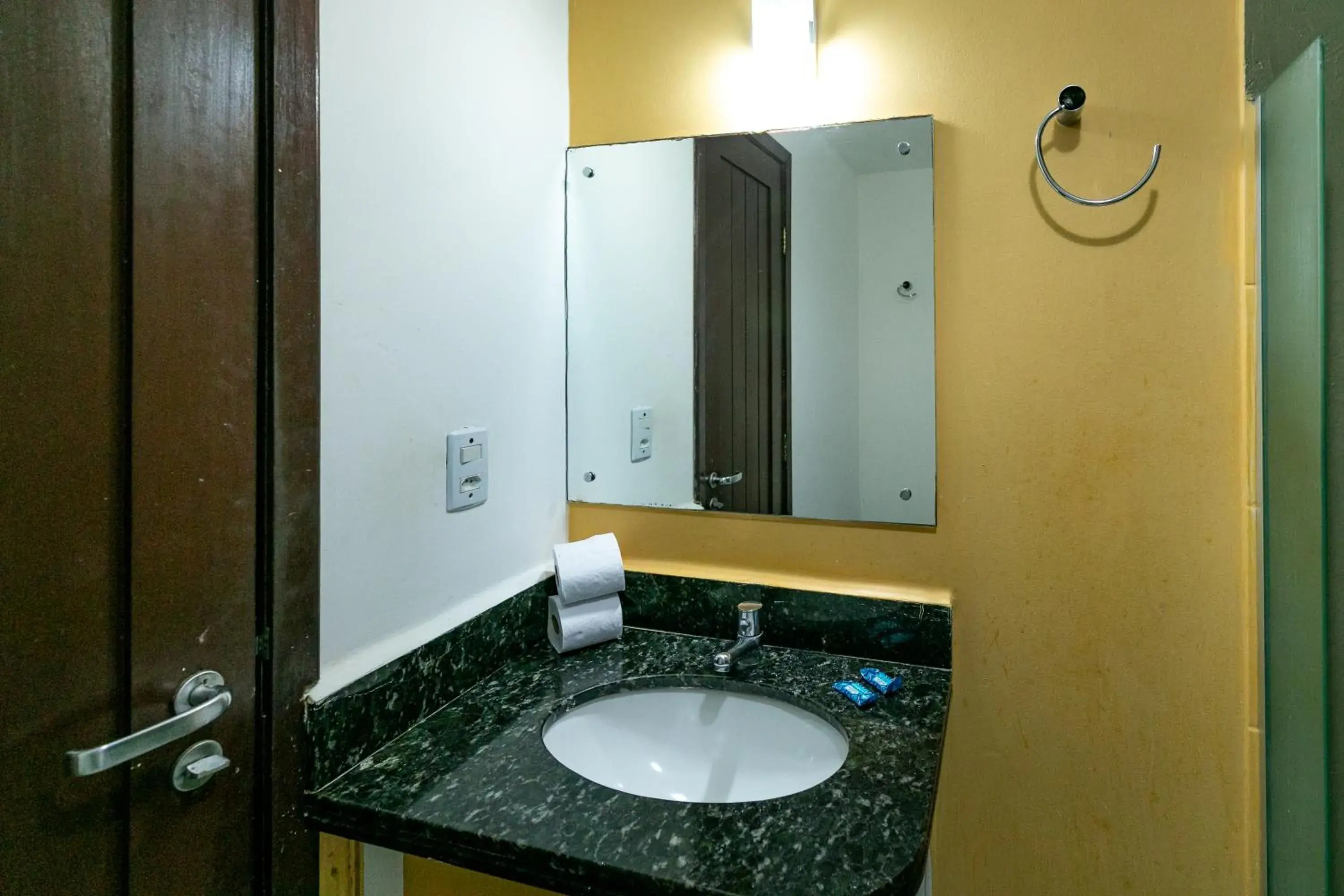 Superior Double Room in Safari Natal Beach Hotel Superior Double Room in Safari Natal Beach Hotel