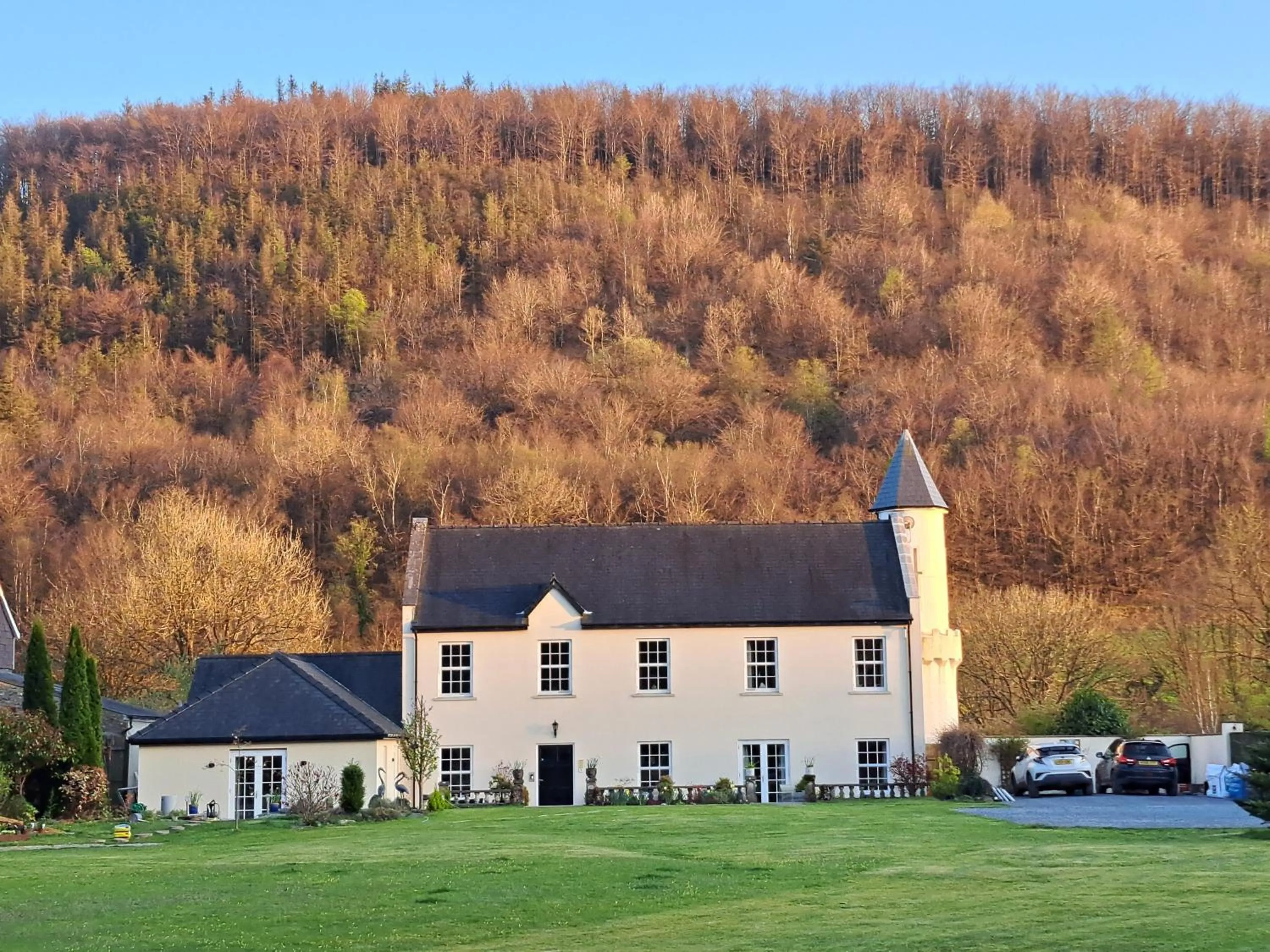 Property building in Glangwili Mansion - Luxury 5 star Bed & Breakfast