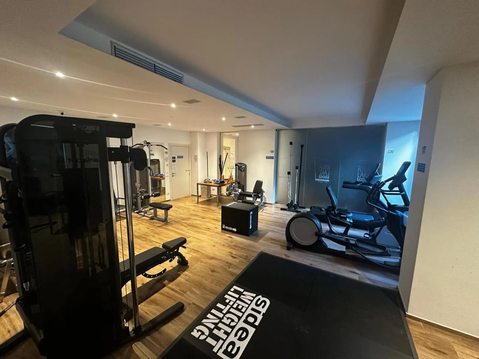 Fitness centre/facilities in Riva Lake Lodge