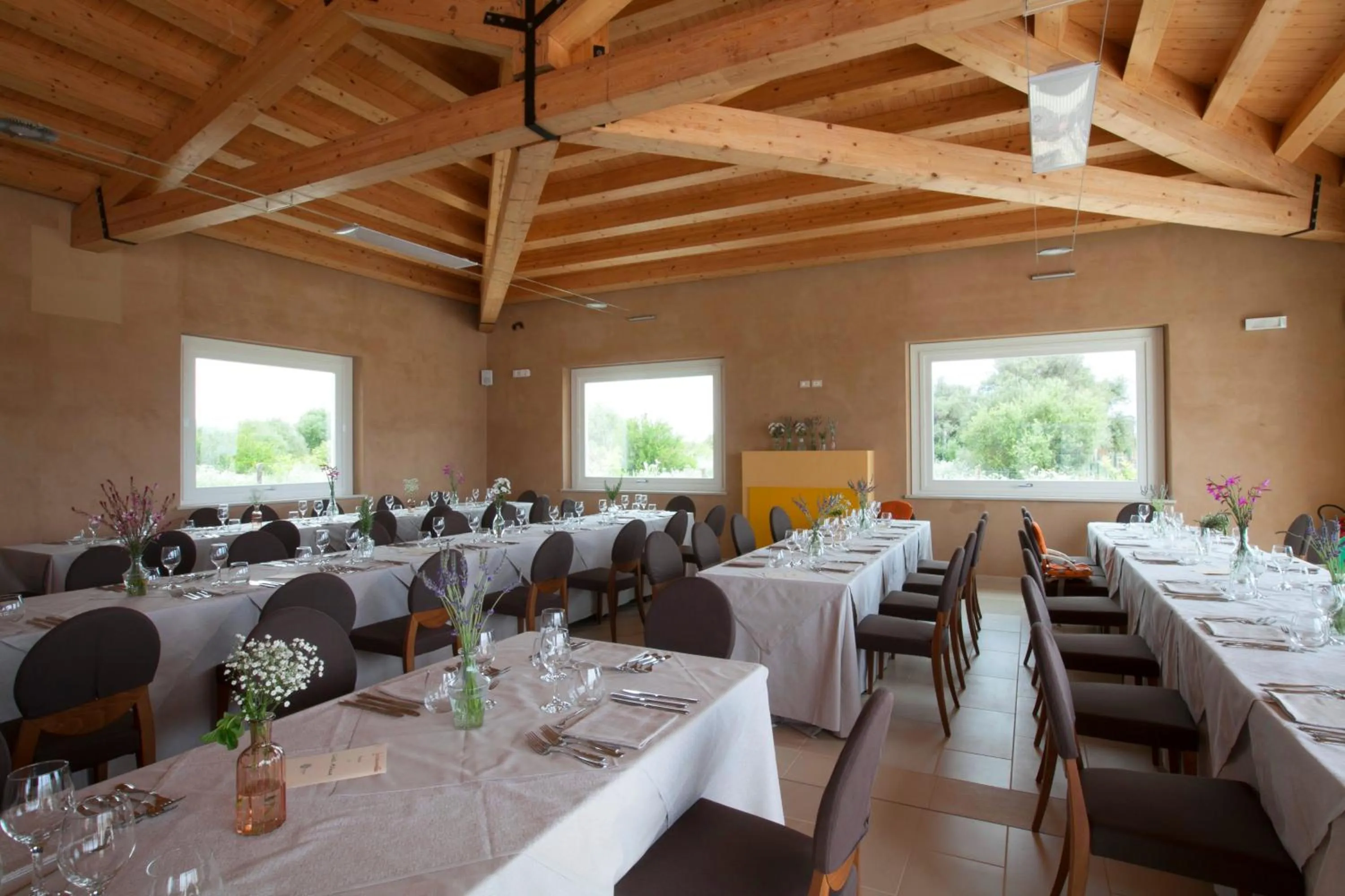 Restaurant/places to eat in Hotel Casale Milocca