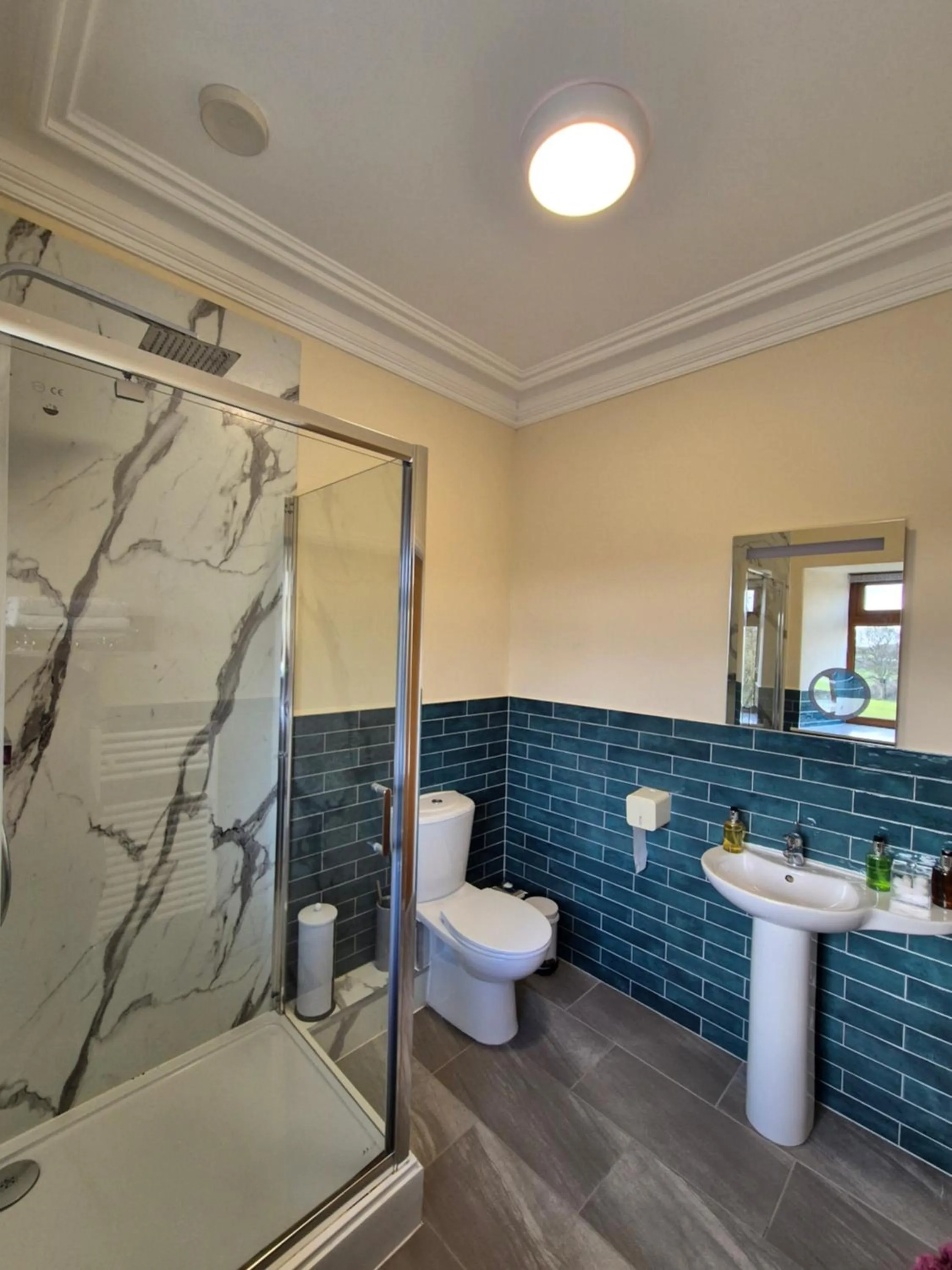 Shower in Padley Farm