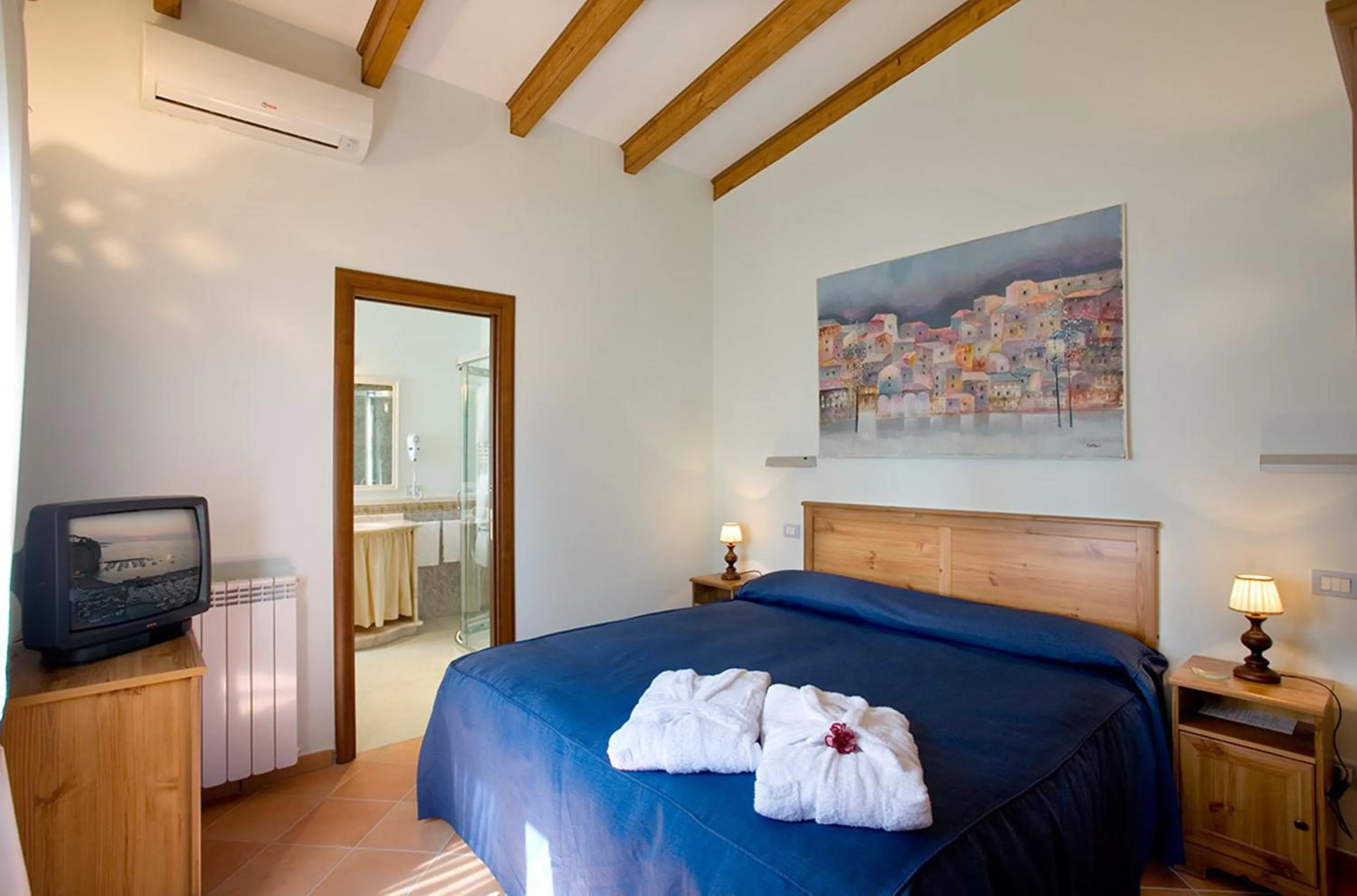 Food close-up, Bed in Hotel O Sole Mio