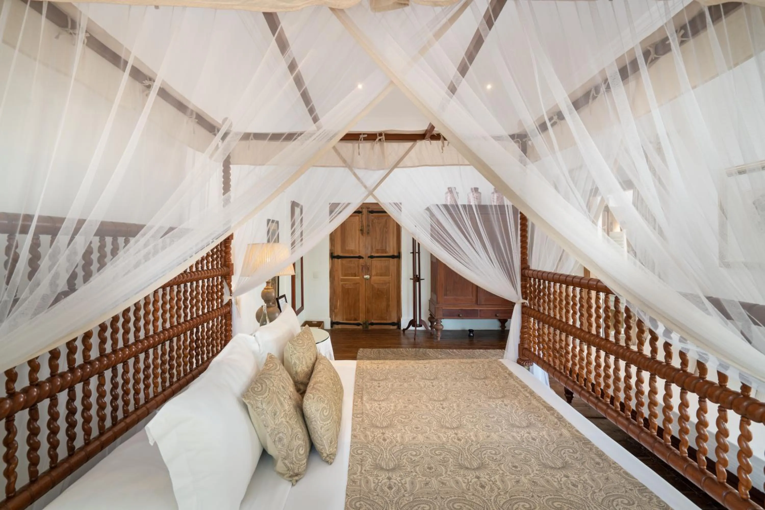 Bedroom, Bed in Taru Villas Rampart Street - Galle Fort