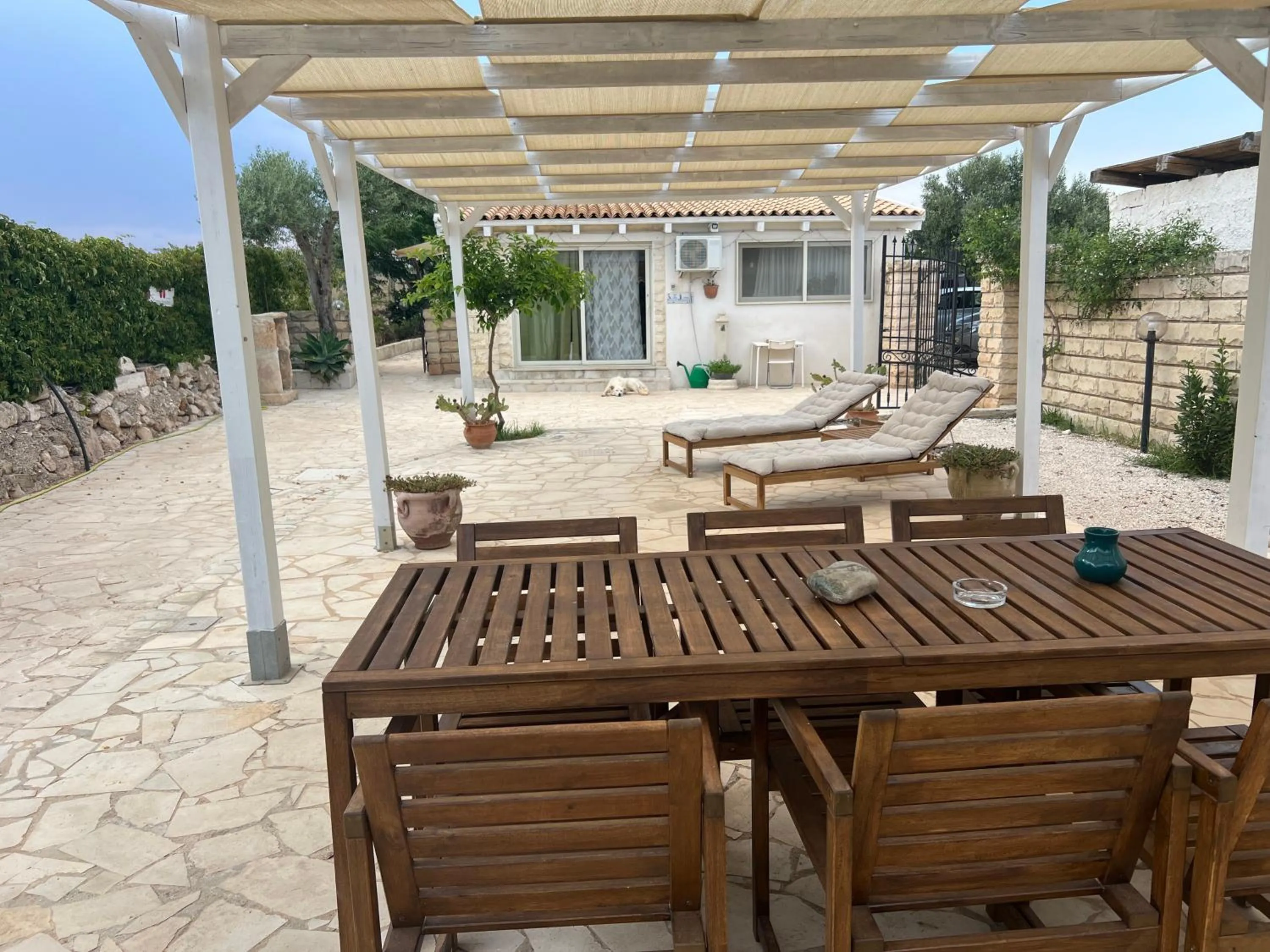 Inner courtyard view in Cozzo Spadaro B&B OnlyRooms