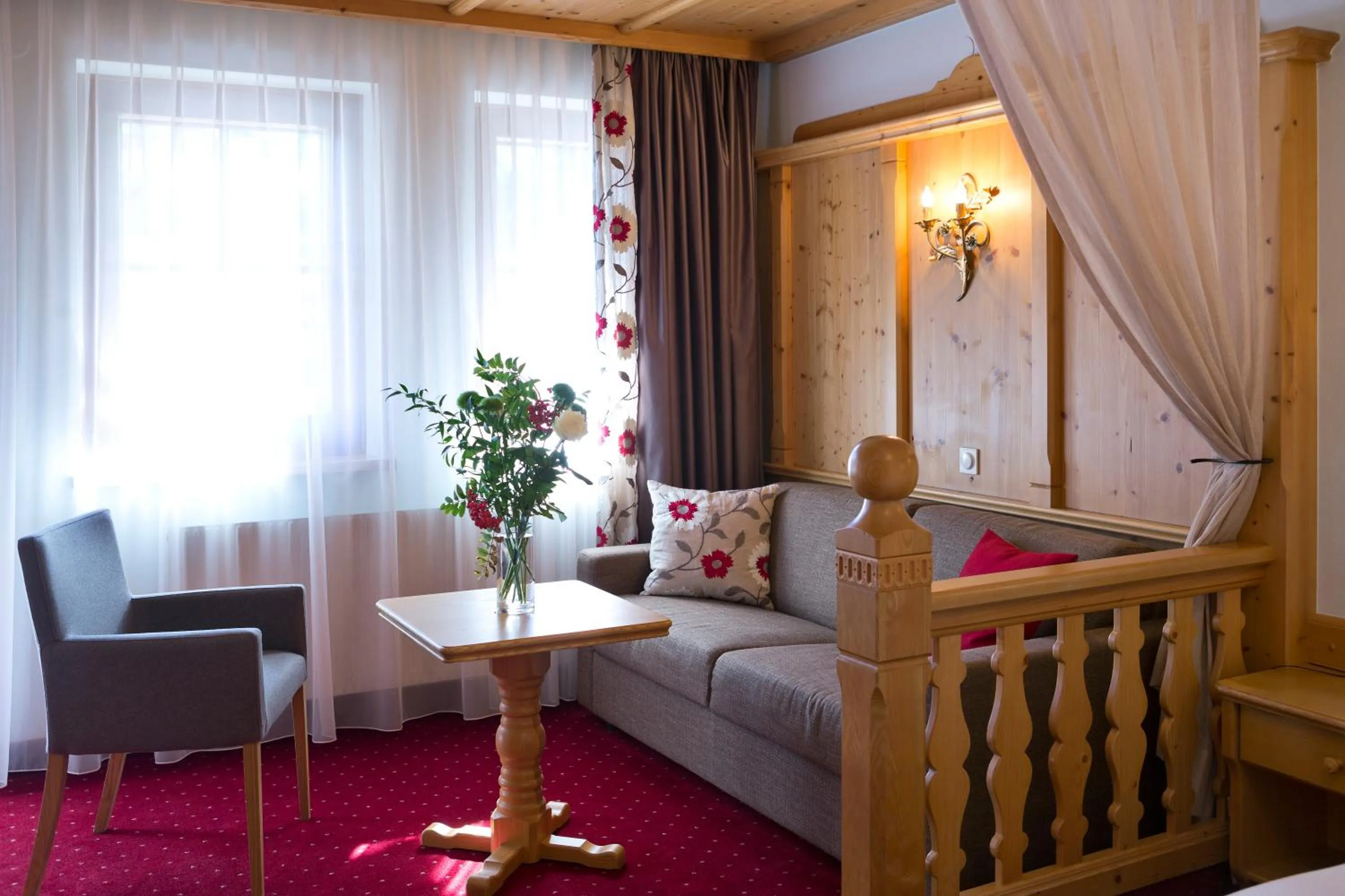 Decorative detail in Hotel Auhof