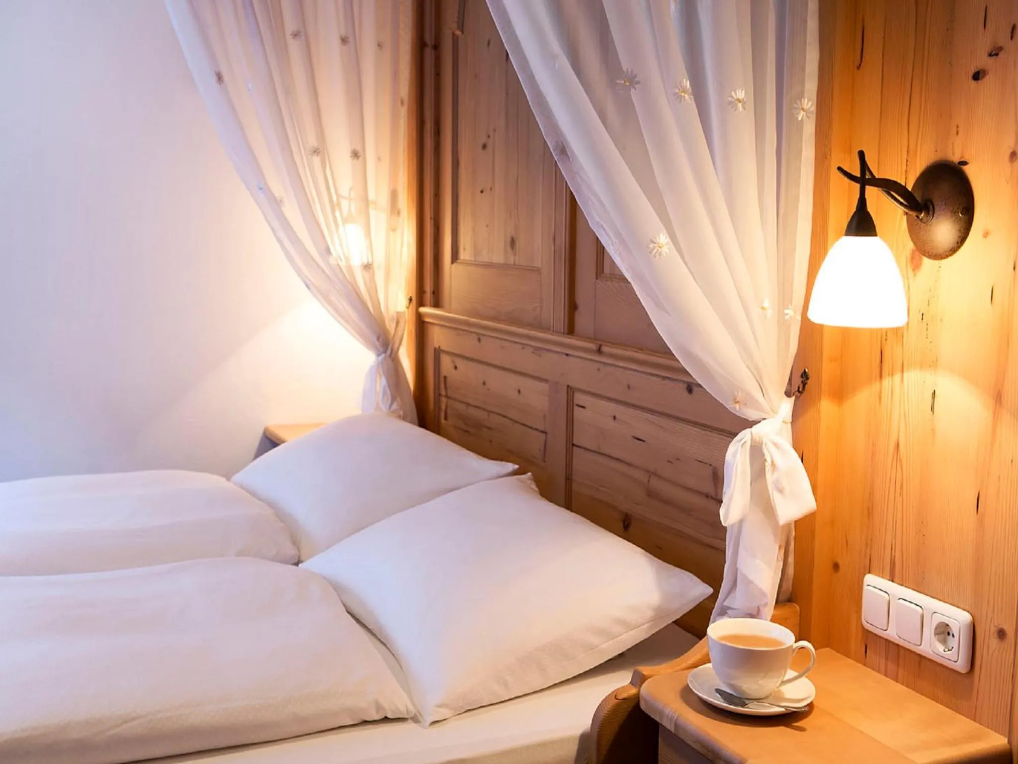 bunk bed, Bed in Hotel Auhof