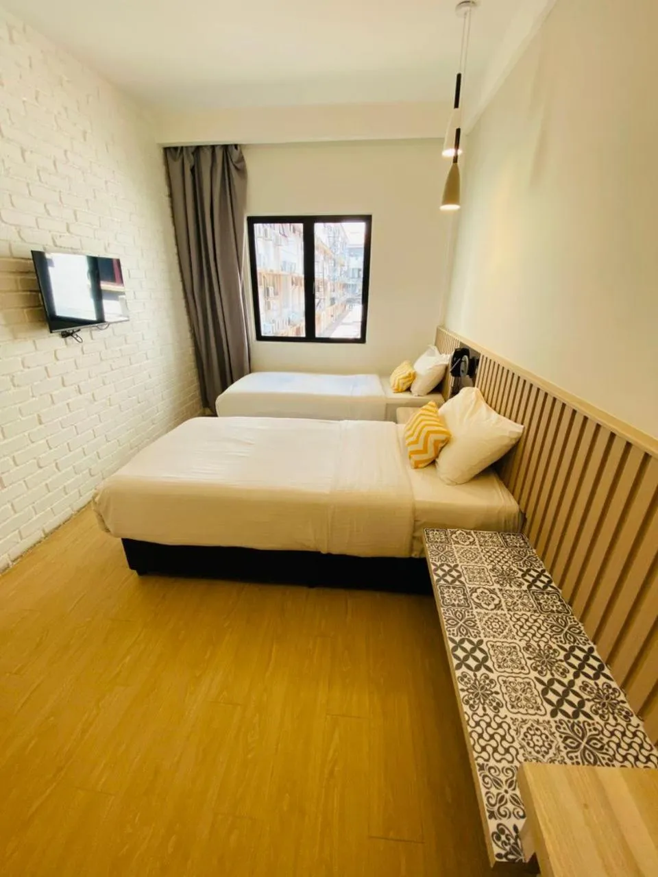 Photo of the whole room, Bed in Mixx Express Hotel Sunway