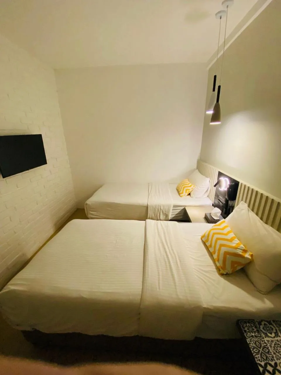 Photo of the whole room, Bed in Mixx Express Hotel Sunway