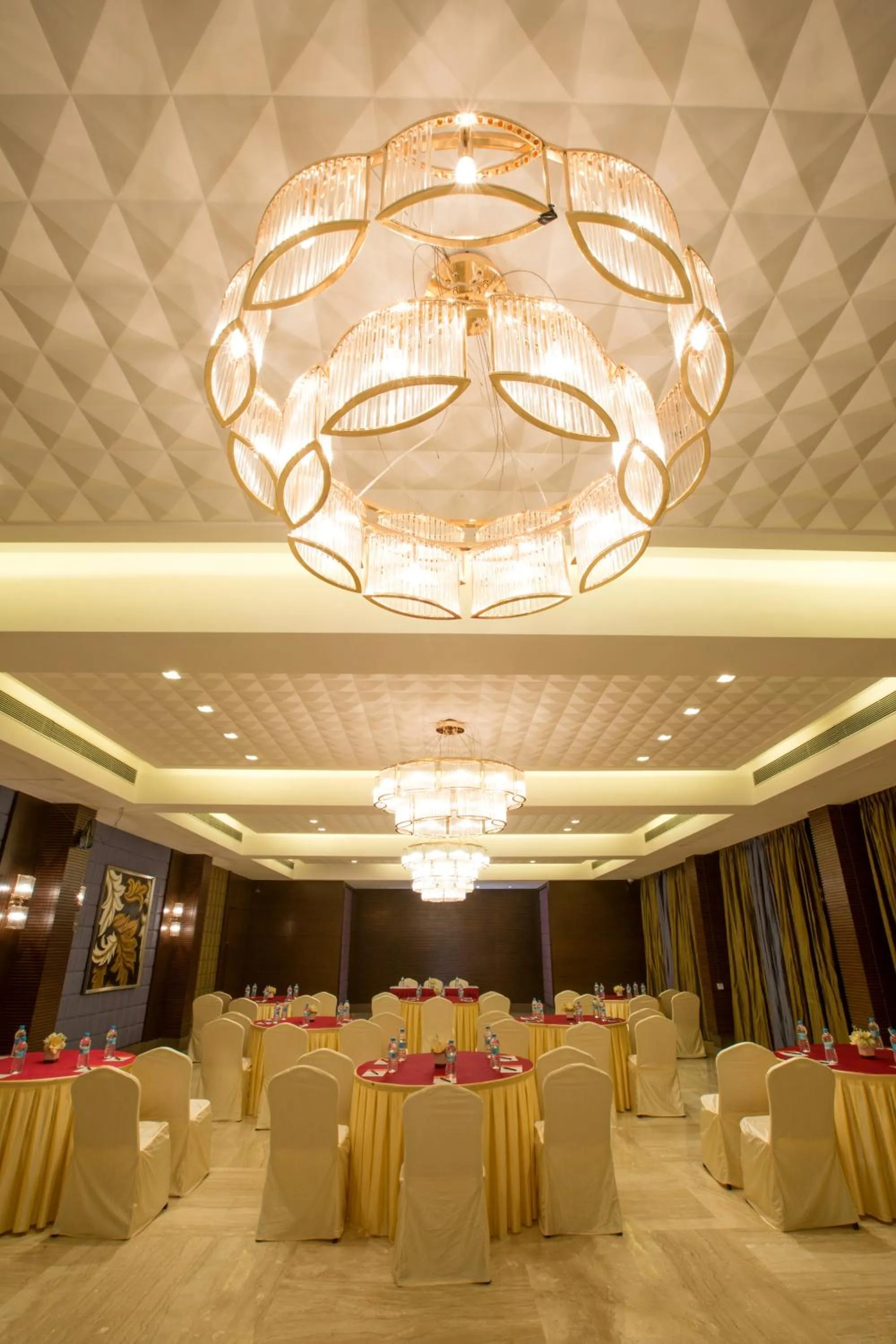 Banquet/Function facilities in Hotel Grand Visava Lonavala