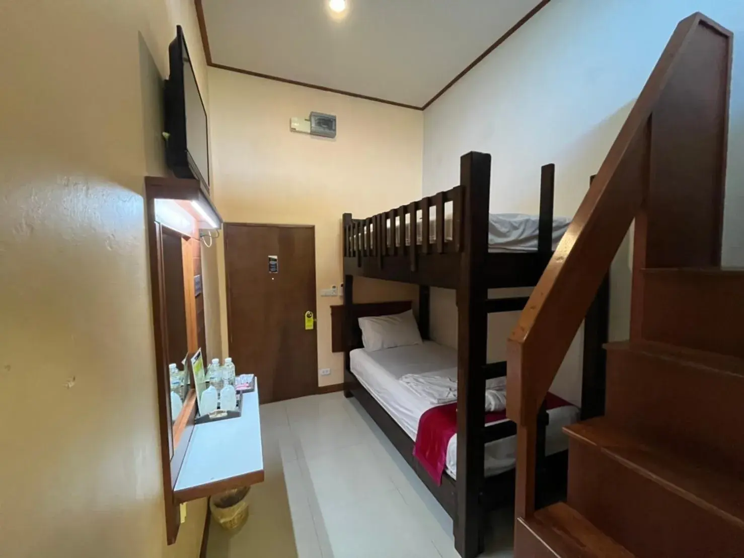 Triple Room with Private Bathroom in First and Frang Hotel - Koh Phangan Triple Room with Private Bathroom in First and Frang Hotel - Koh Phangan