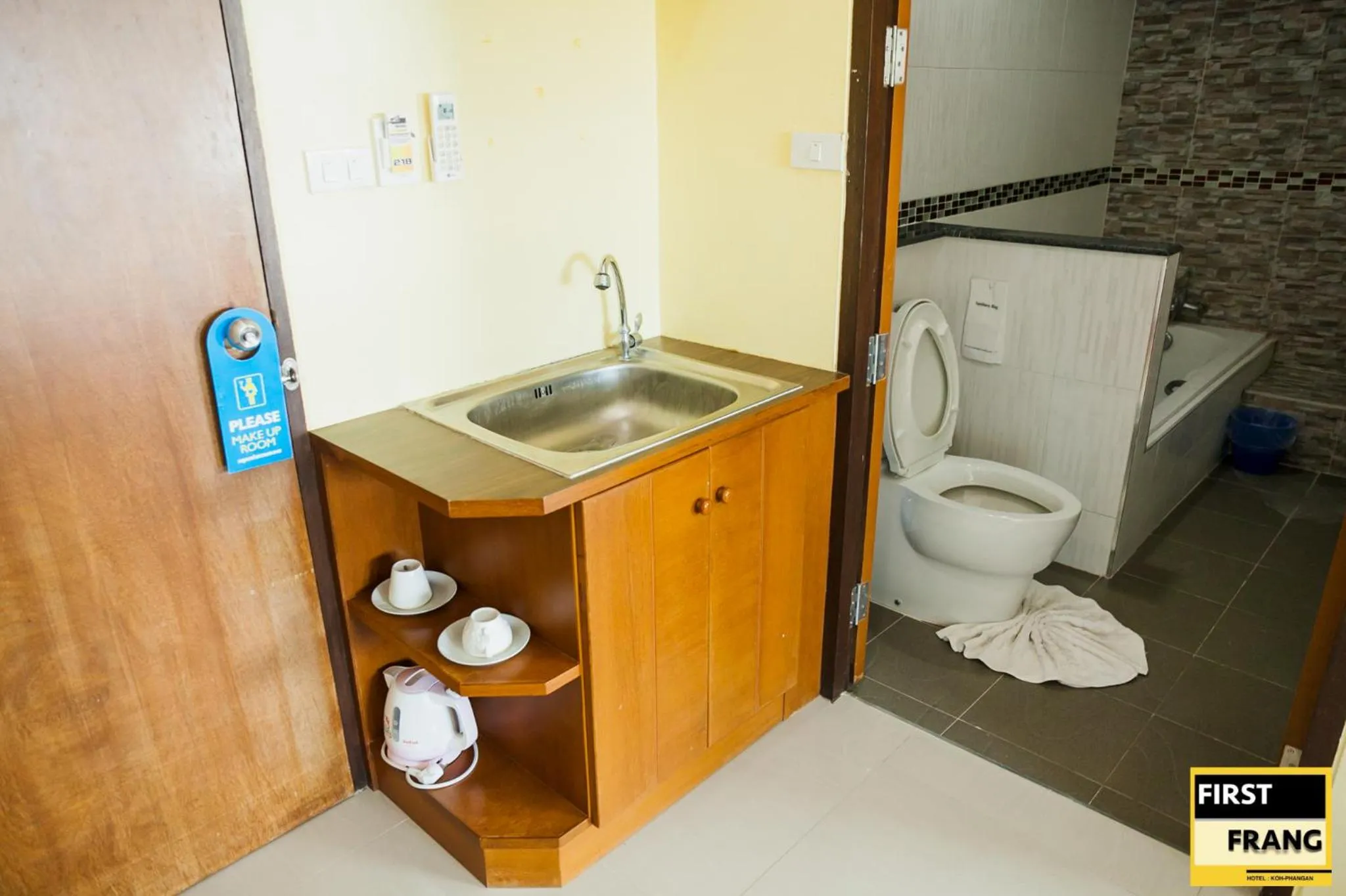 Bathroom in First and Frang Hotel - Koh Phangan