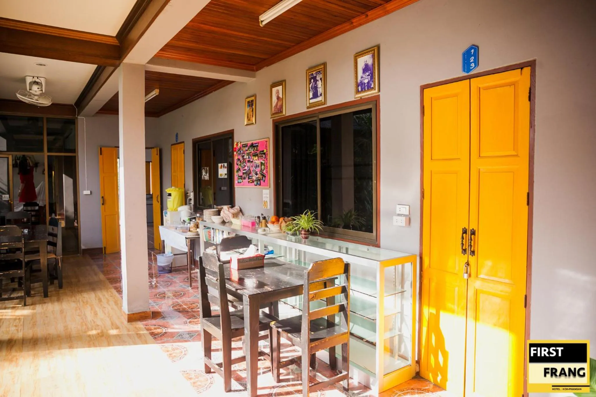 Restaurant/places to eat in First and Frang Hotel - Koh Phangan