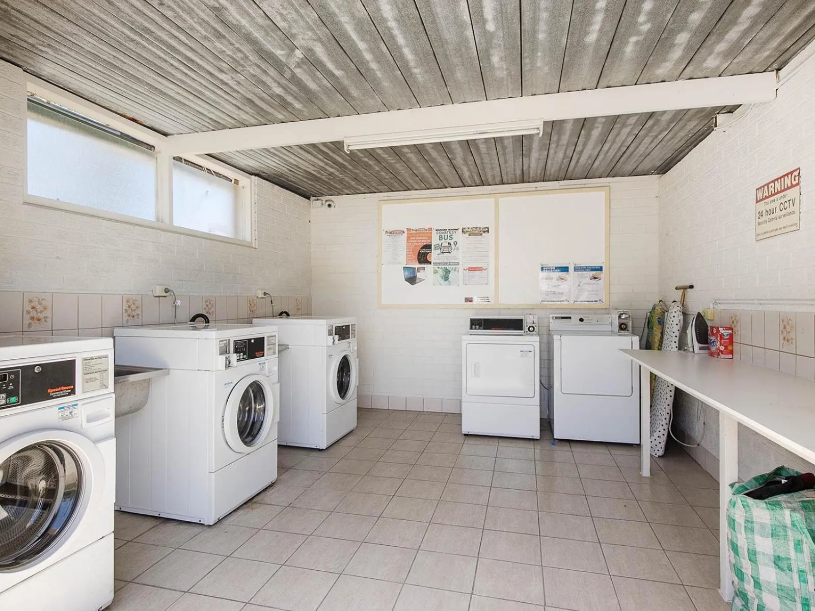 Twin Waters Caravan Park