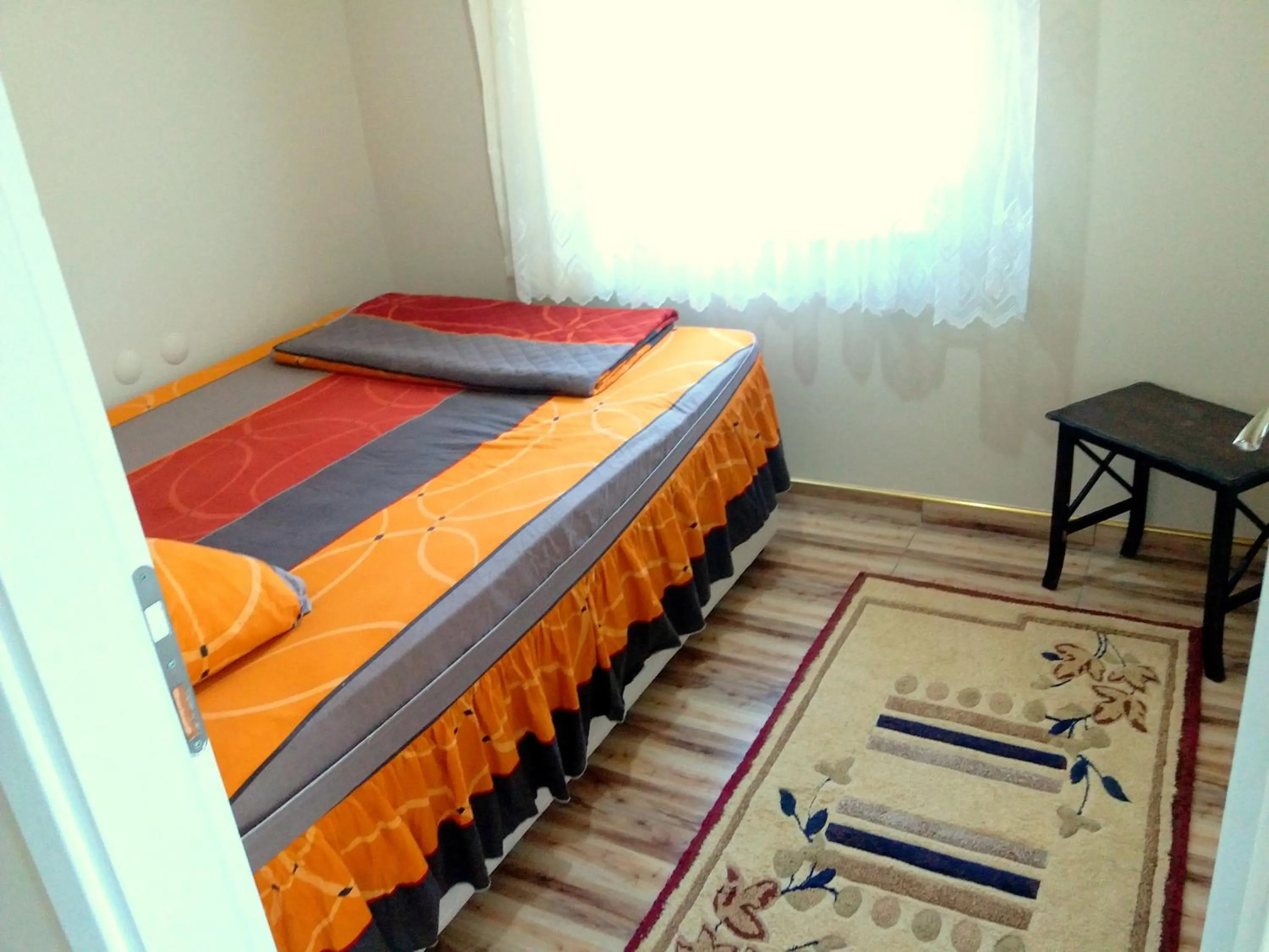Bedroom, Bed in Sağlık Apart Pansiyon