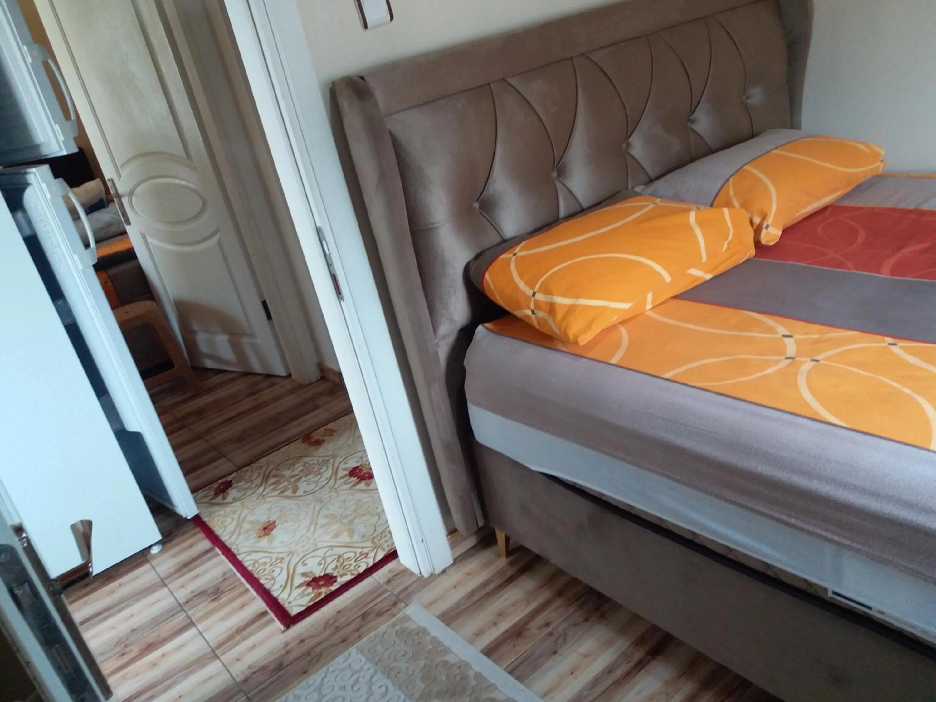 Bedroom, Bed in Sağlık Apart Pansiyon