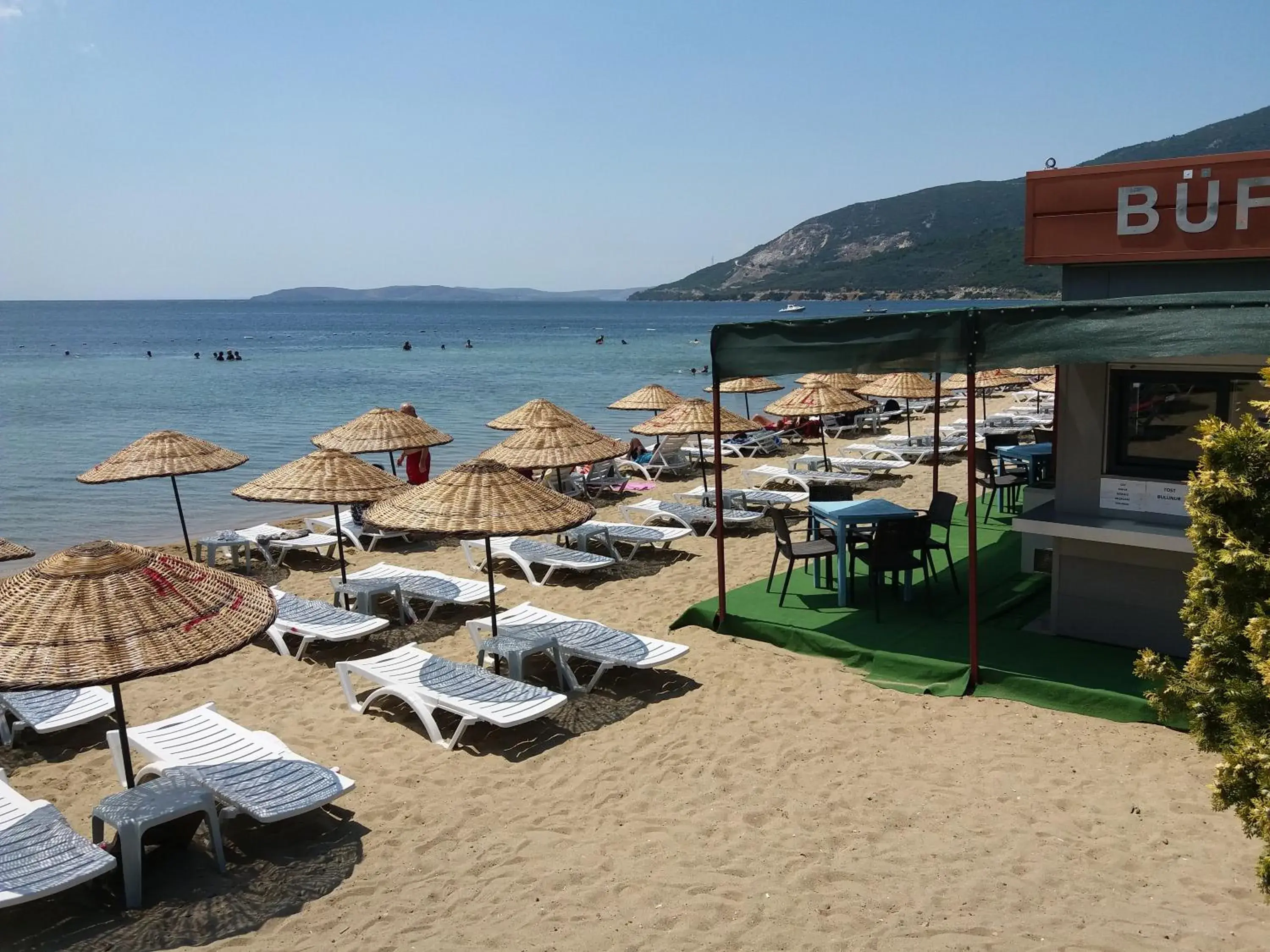 Family Room with Private Bathroom - single occupancy in Sağlık Apart Pansiyon Family Room with Private Bathroom - single occupancy in Sağlık Apart Pansiyon