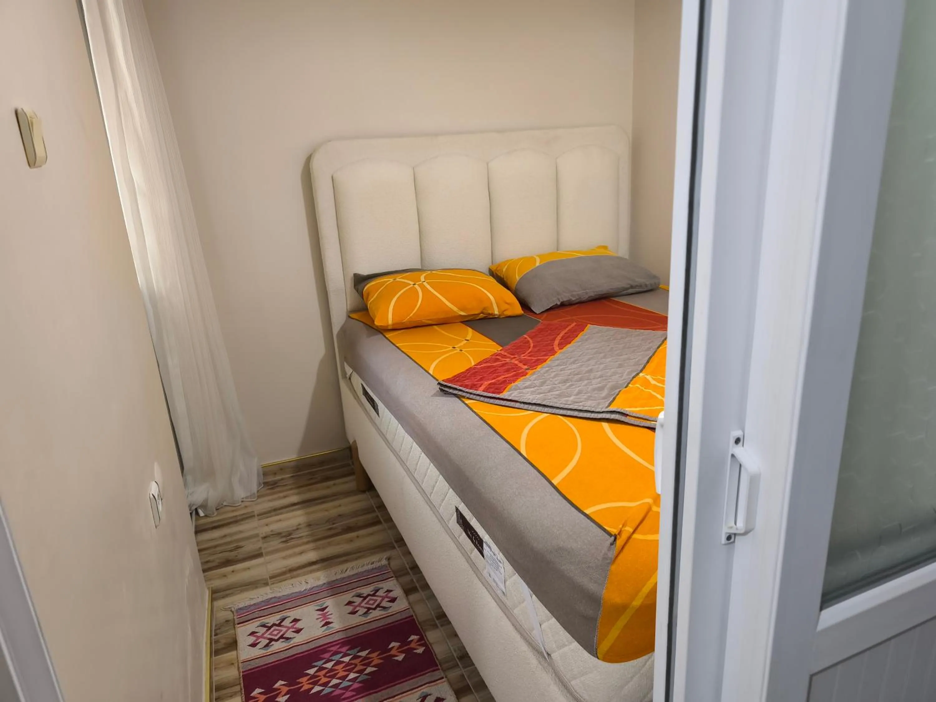 Bedroom, Bed in Sağlık Apart Pansiyon