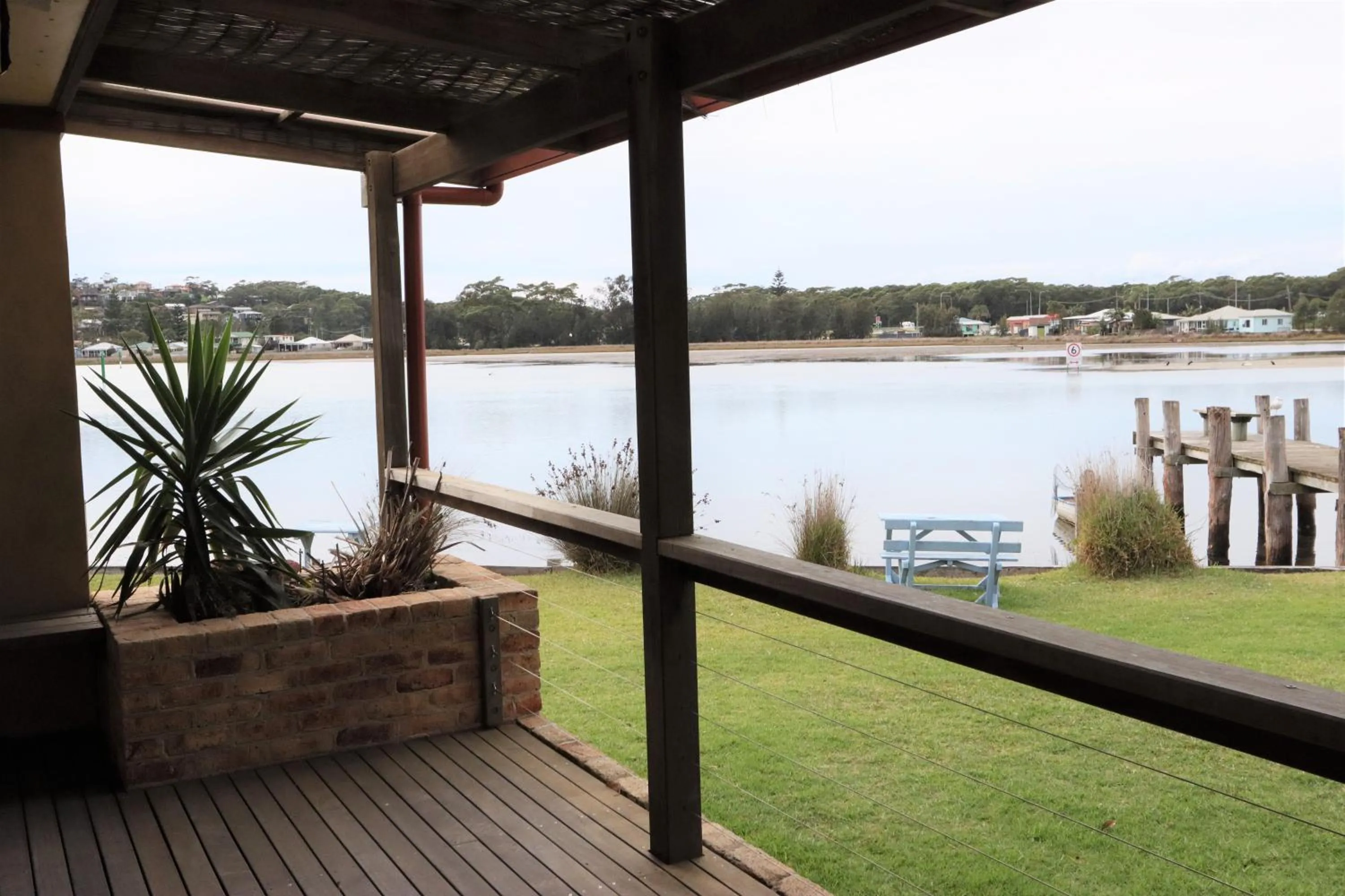 Lake view in Lake Edge Apartments