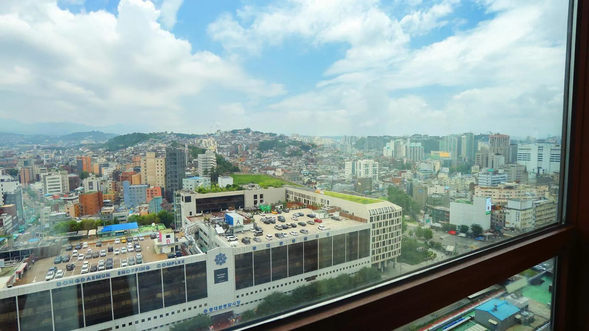 City view in Hotel Skypark Kingstown Dongdaemun