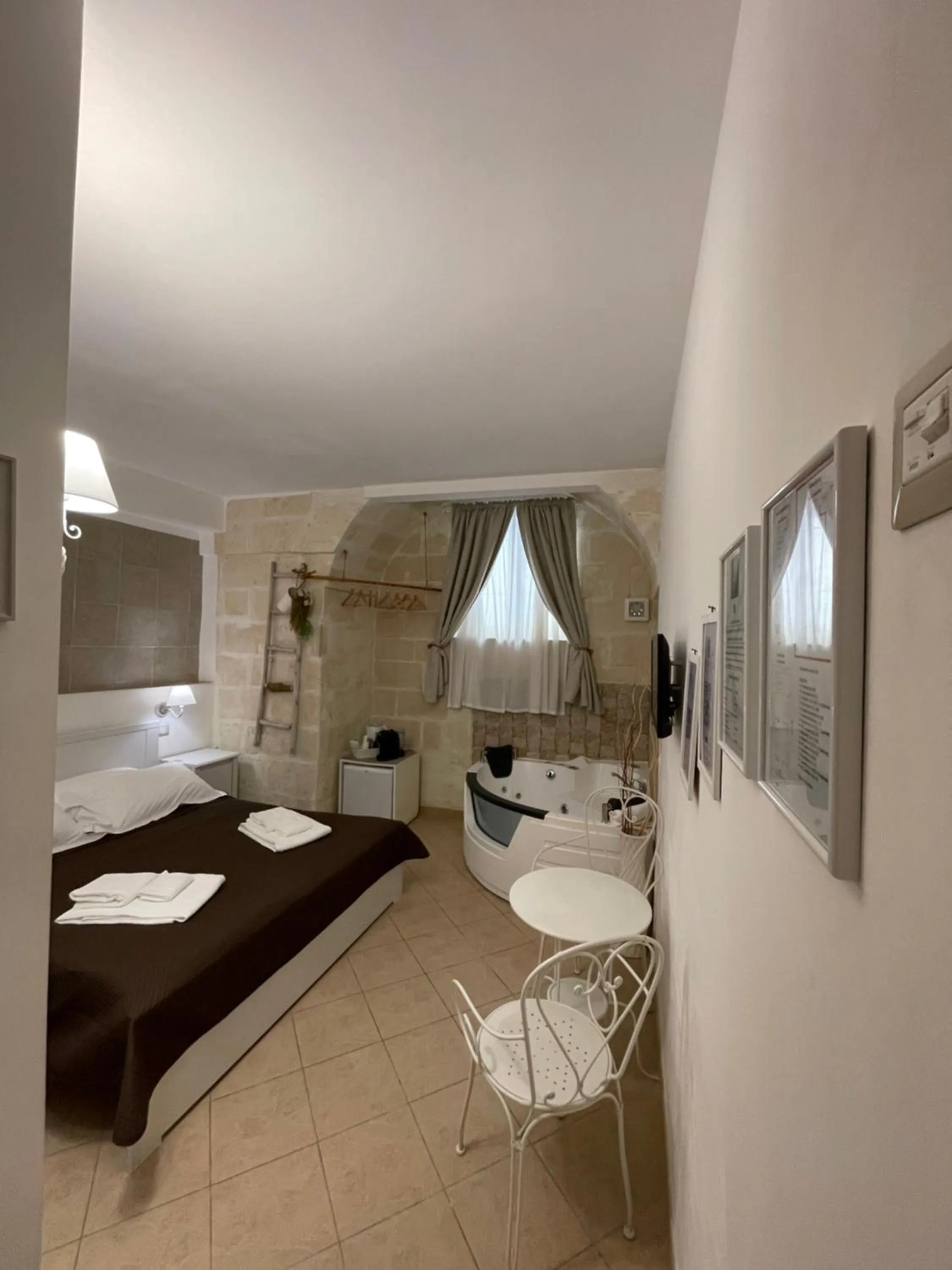 Bedroom, Bed in Antica Mateola