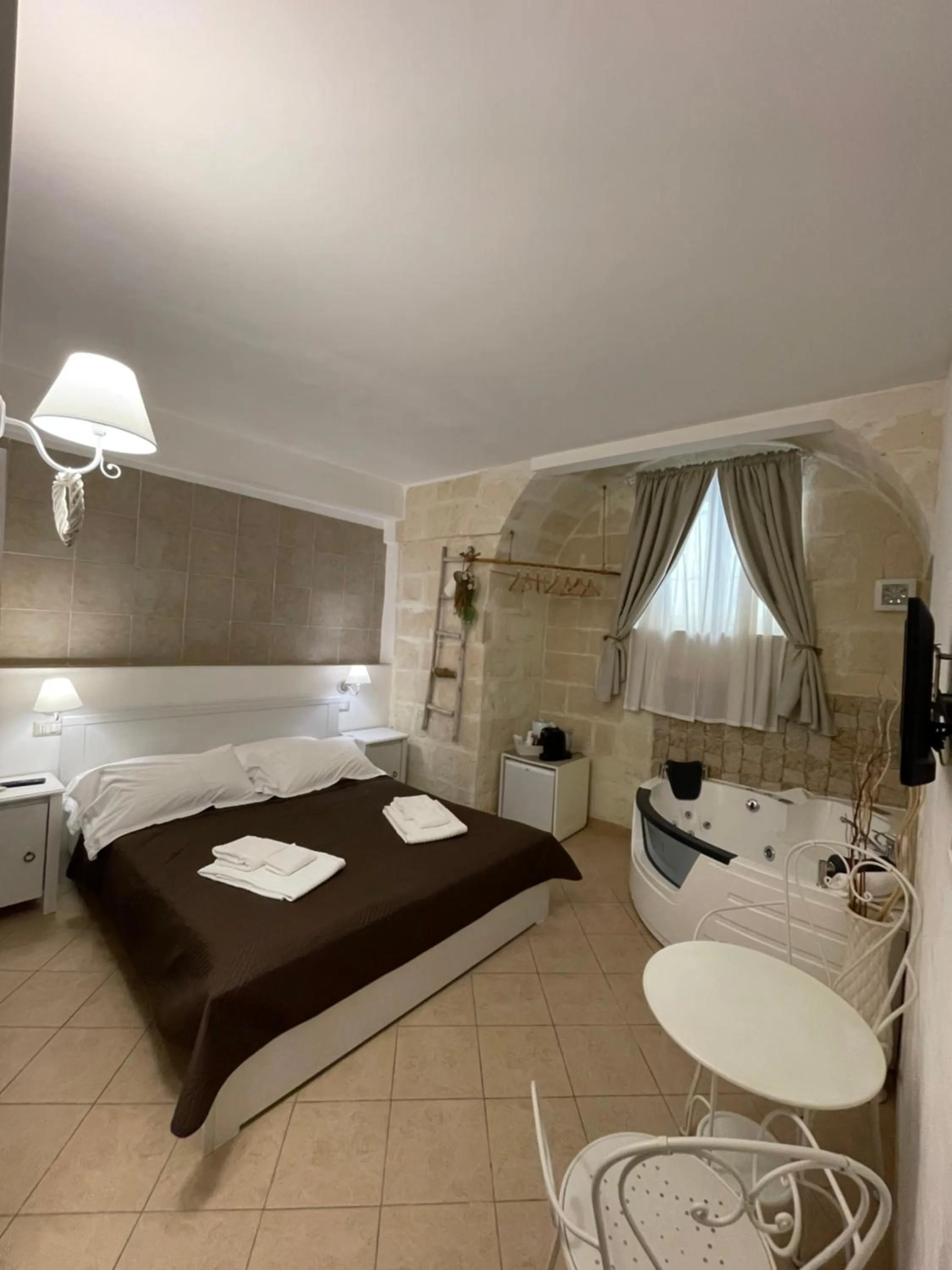 Bedroom, Bed in Antica Mateola