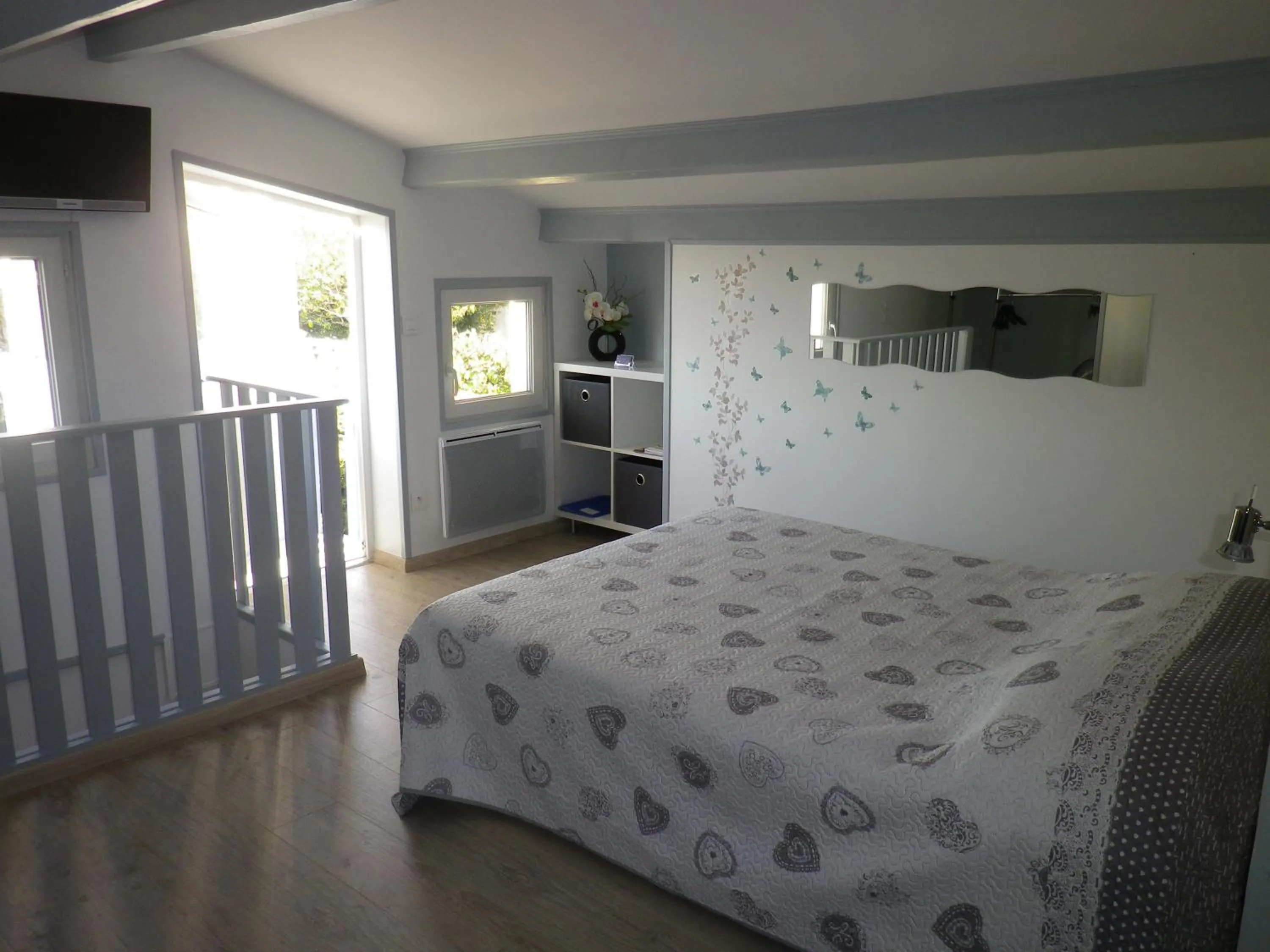 Photo of the whole room in Chevrefeuille et Eglantine