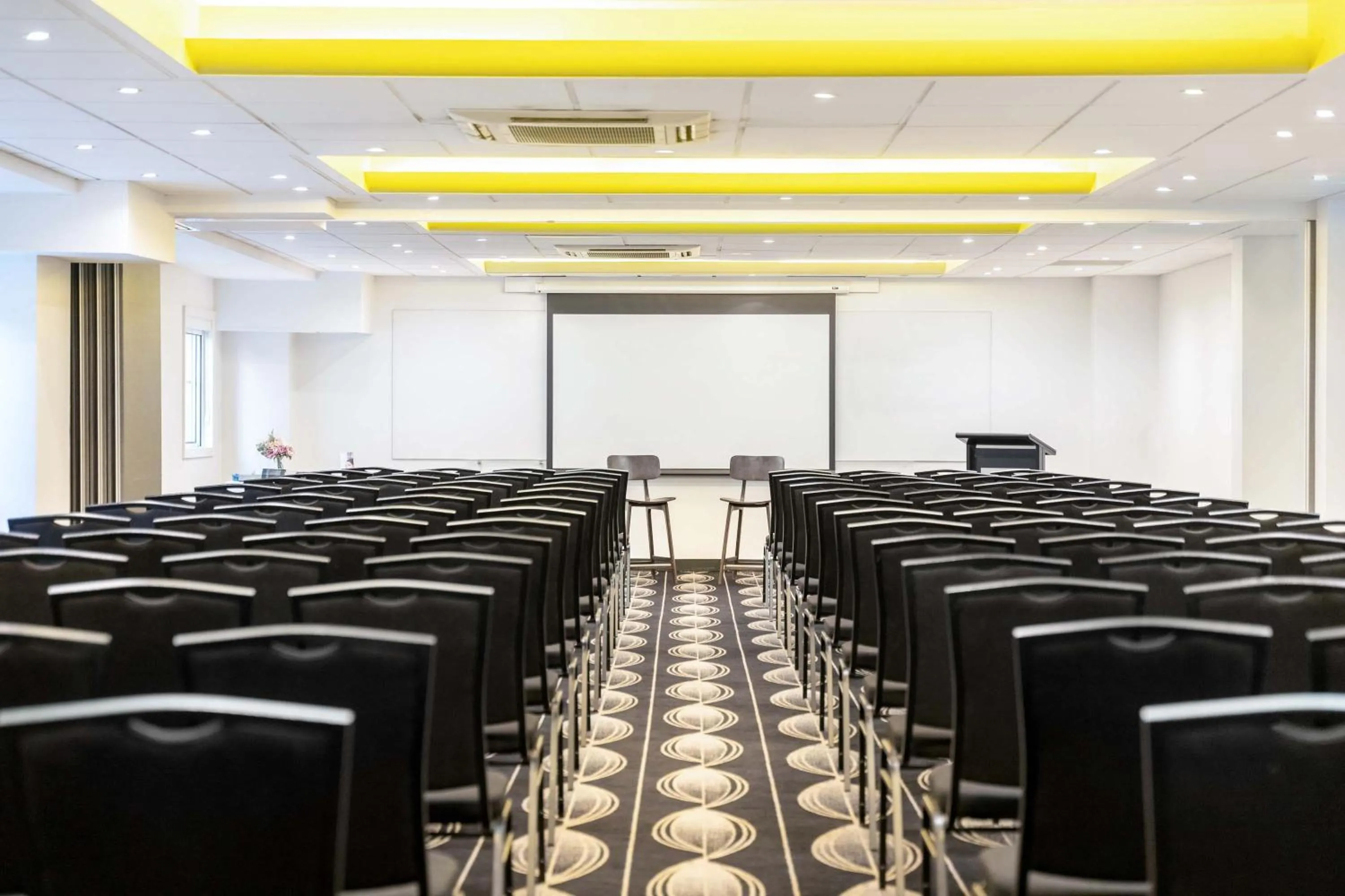 Meeting/conference room in Mantra on Northbourne