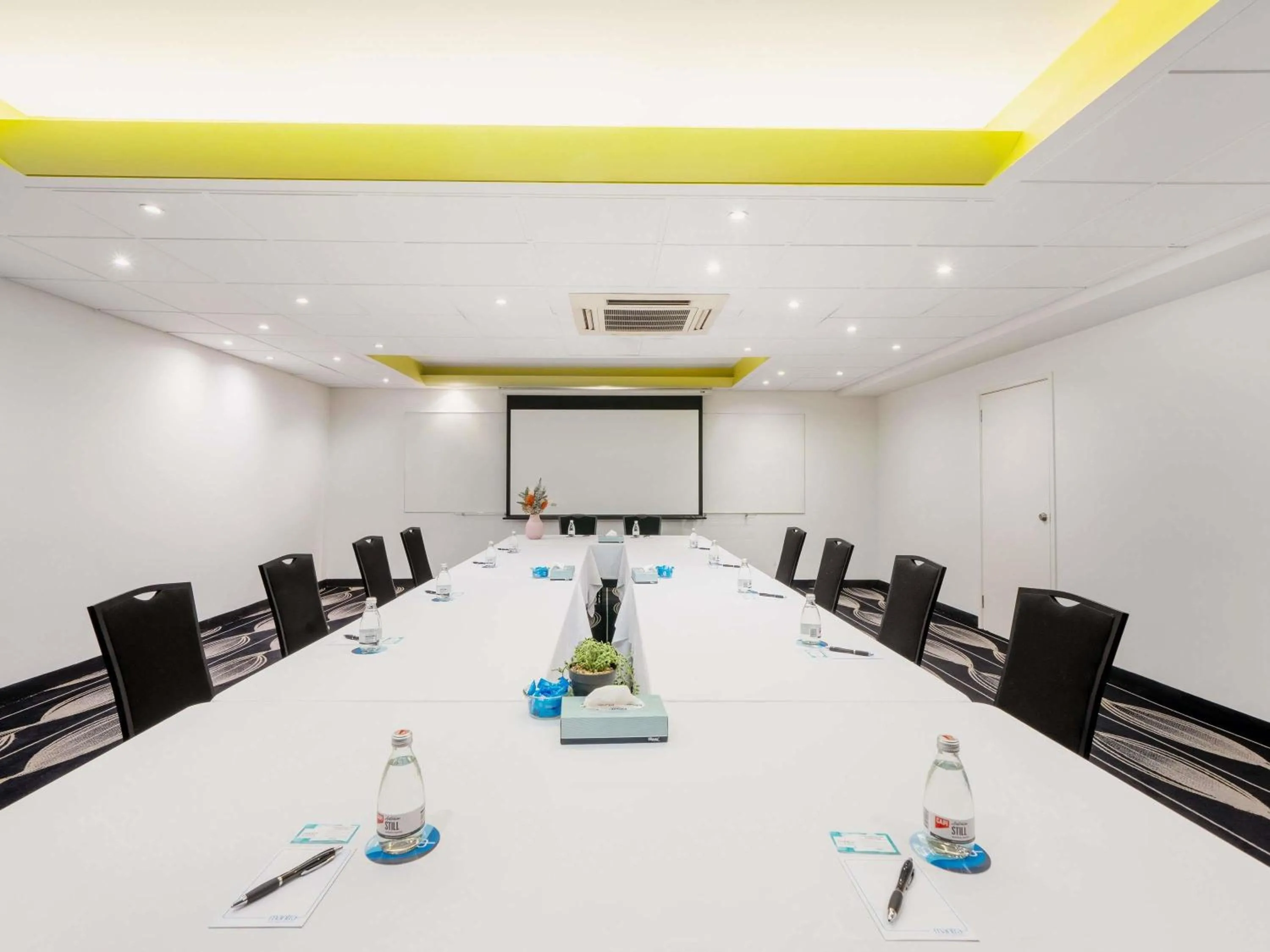 Meeting/conference room in Mantra on Northbourne