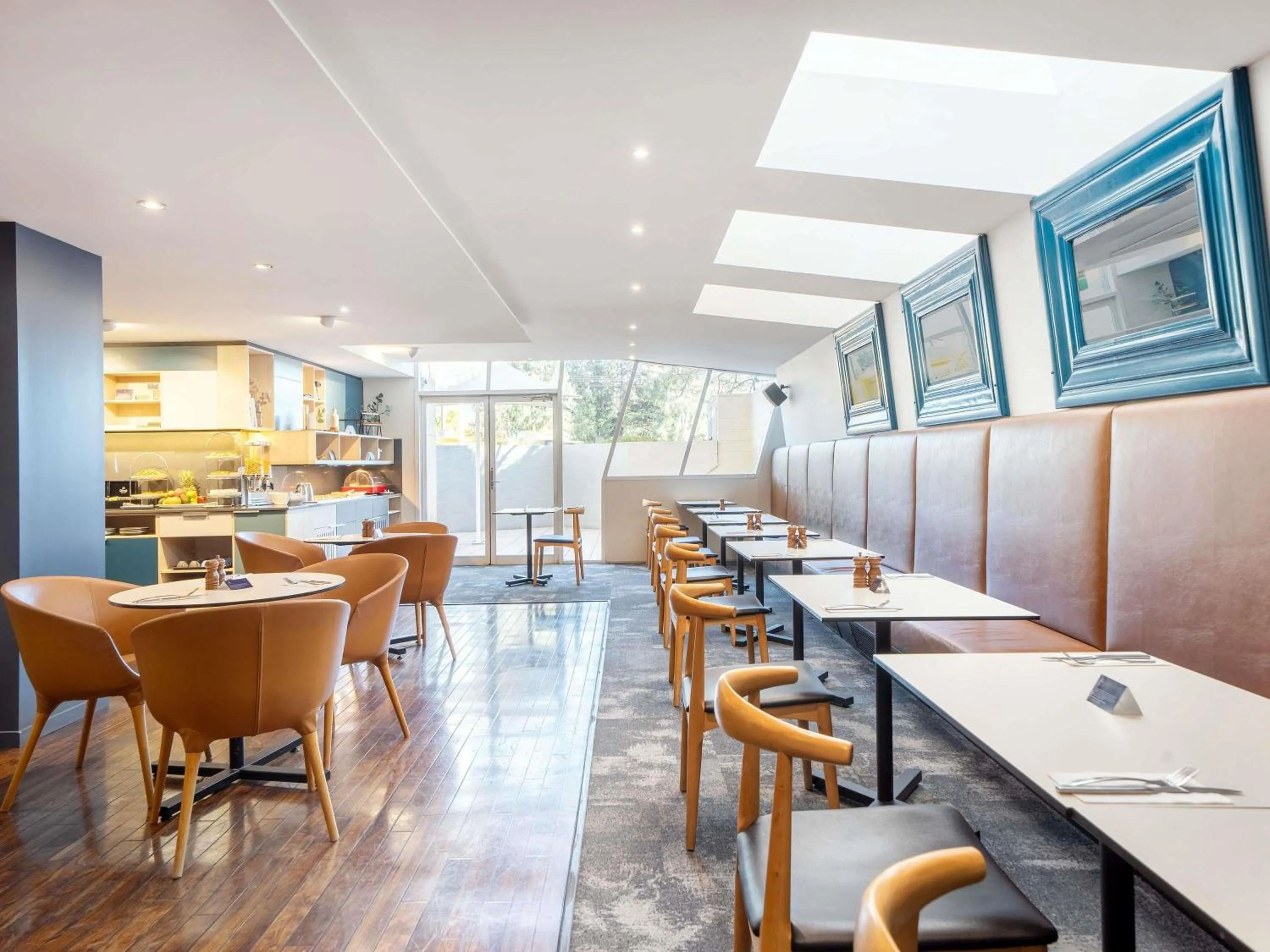 Property building in Mantra on Northbourne