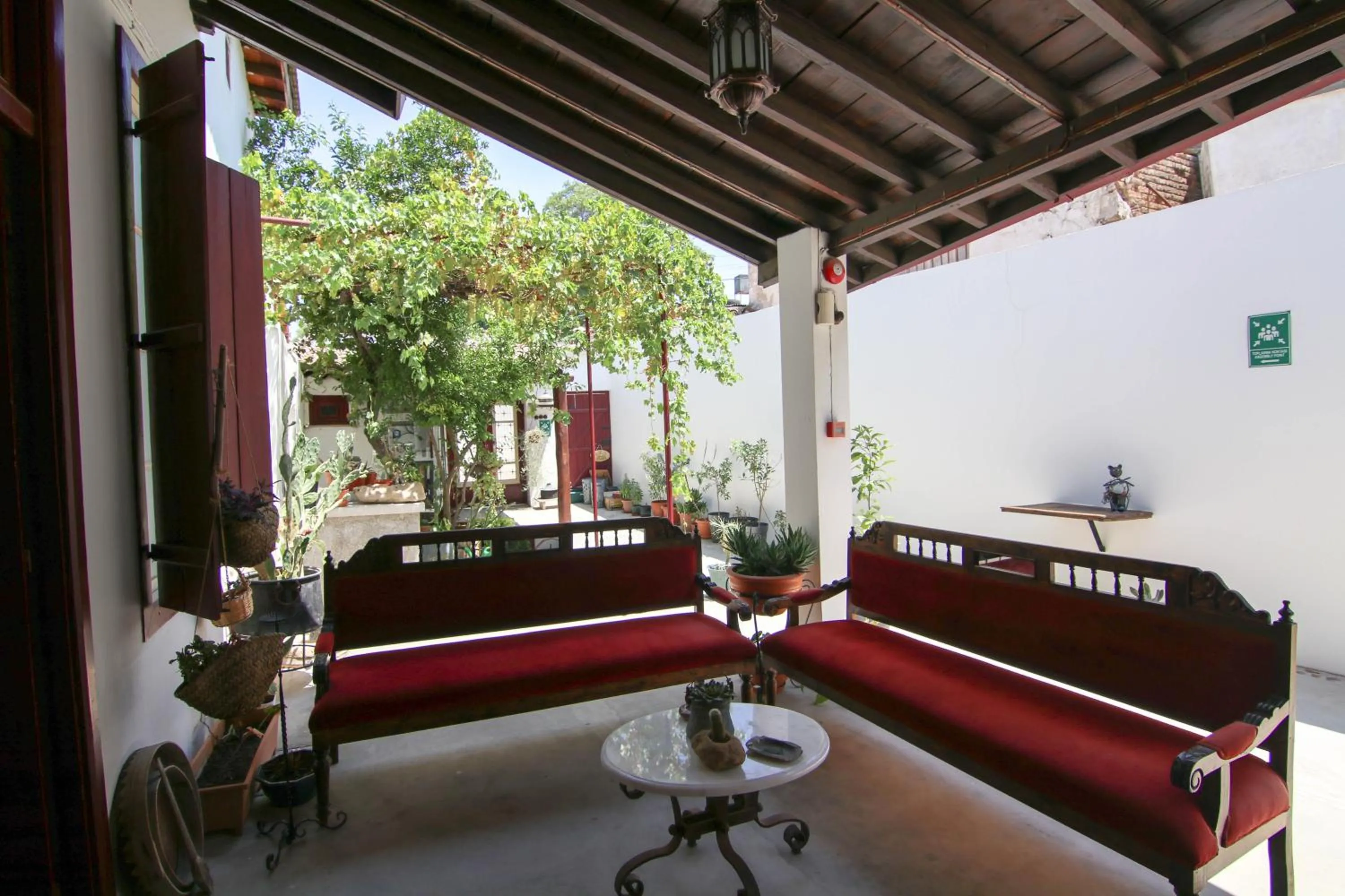 Garden in Gul Hanim House Boutique Hotel