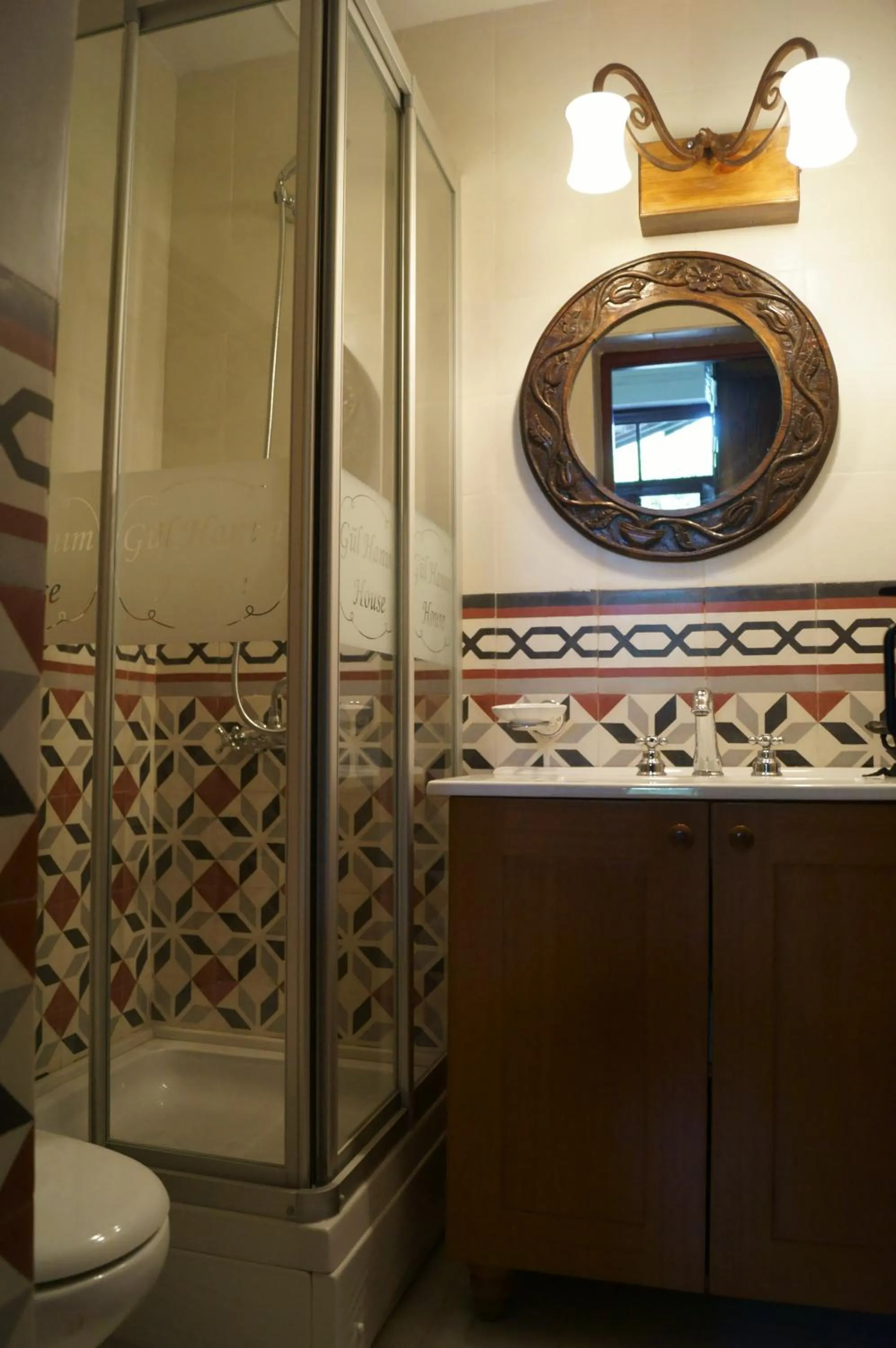 Shower in Gul Hanim House Boutique Hotel