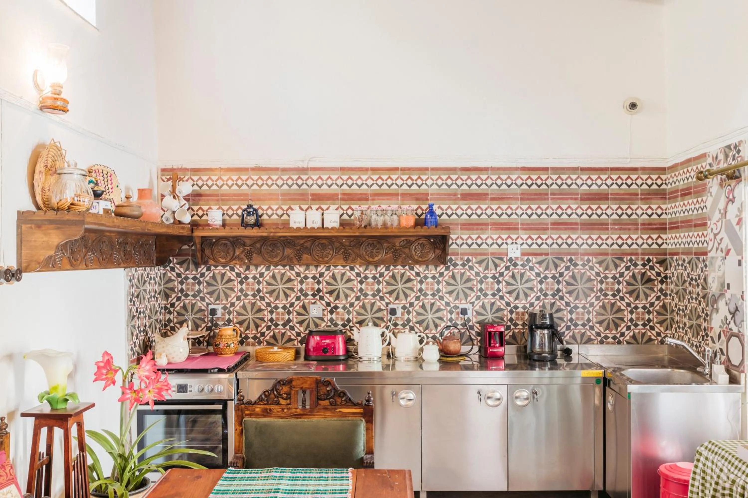Communal kitchen in Gul Hanim House Boutique Hotel