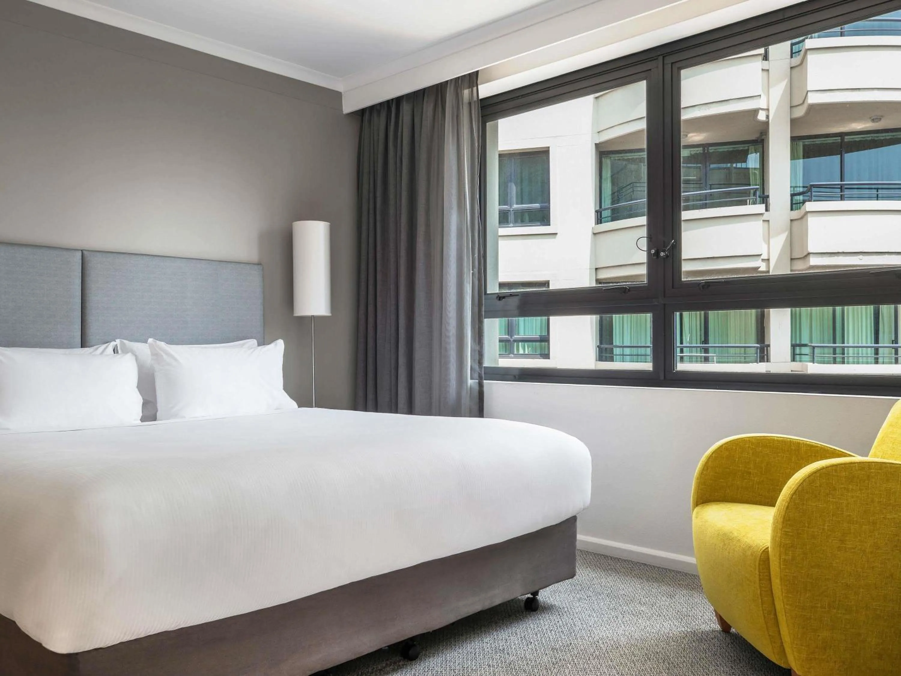 Bedroom, Bed in Mantra Parramatta