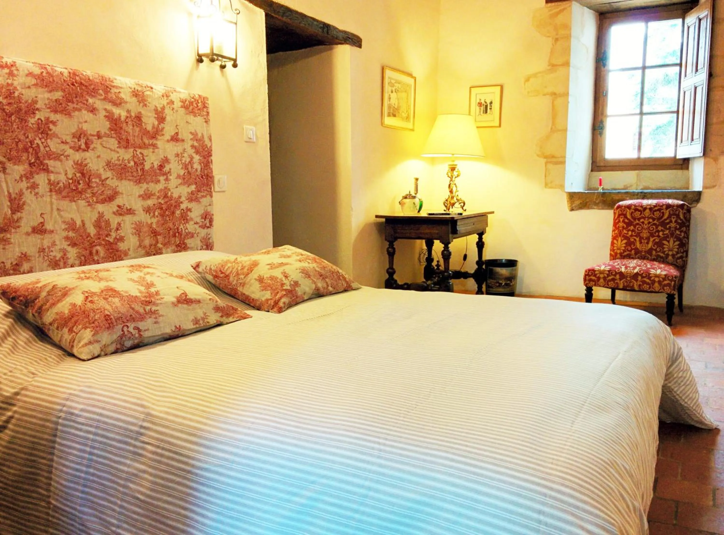 Property building in Logis de la Helberdière